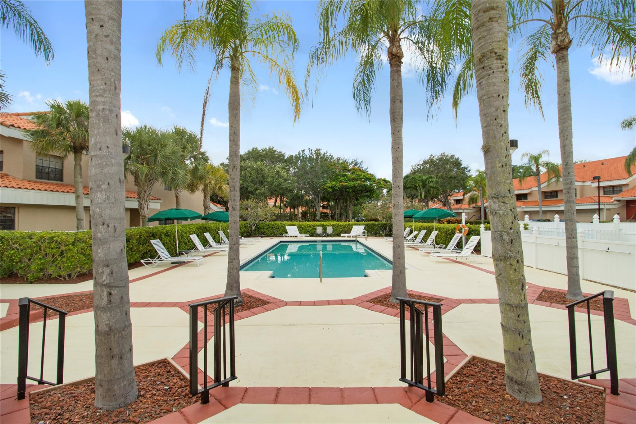 17364 Boca Club Boulevard 503, Boca Raton, FL 33487