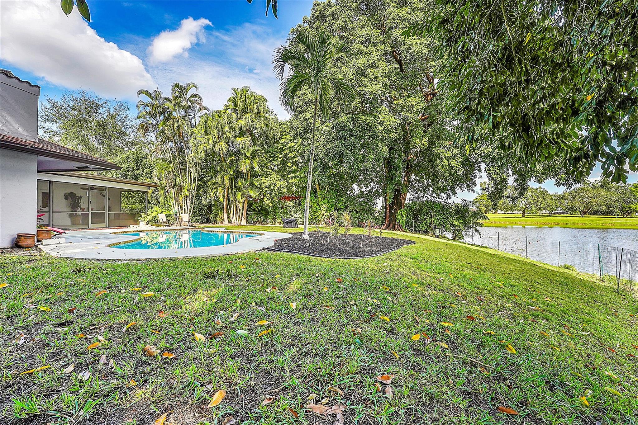 Photo for 1618 The 12th Fairway, Wellington, FL 33414 - Listing #FX-10486830 1618 The 12th Fairway, Wellington, FL 33414