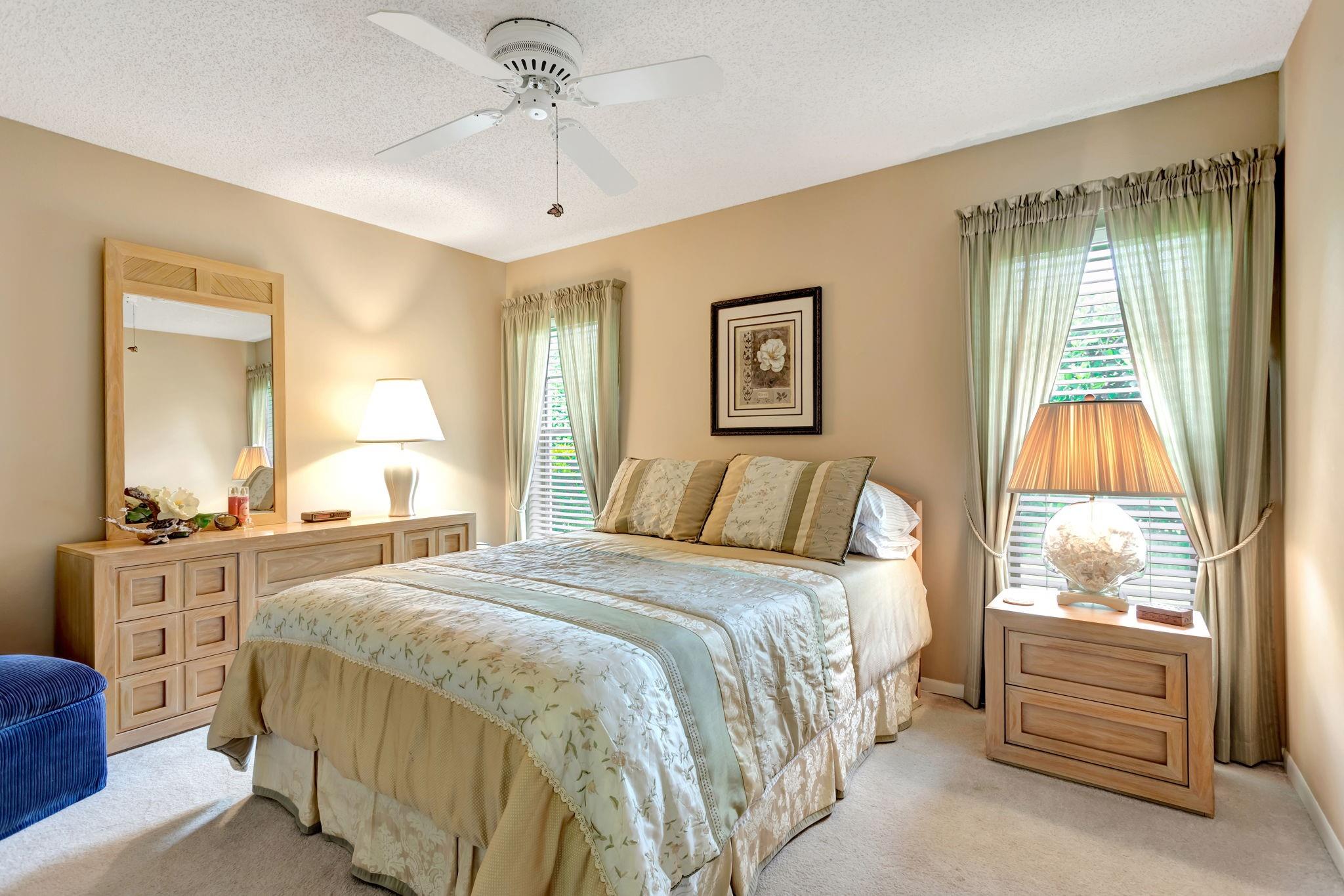 10072 Ramblewood Drive, Coral Springs, FL 33071