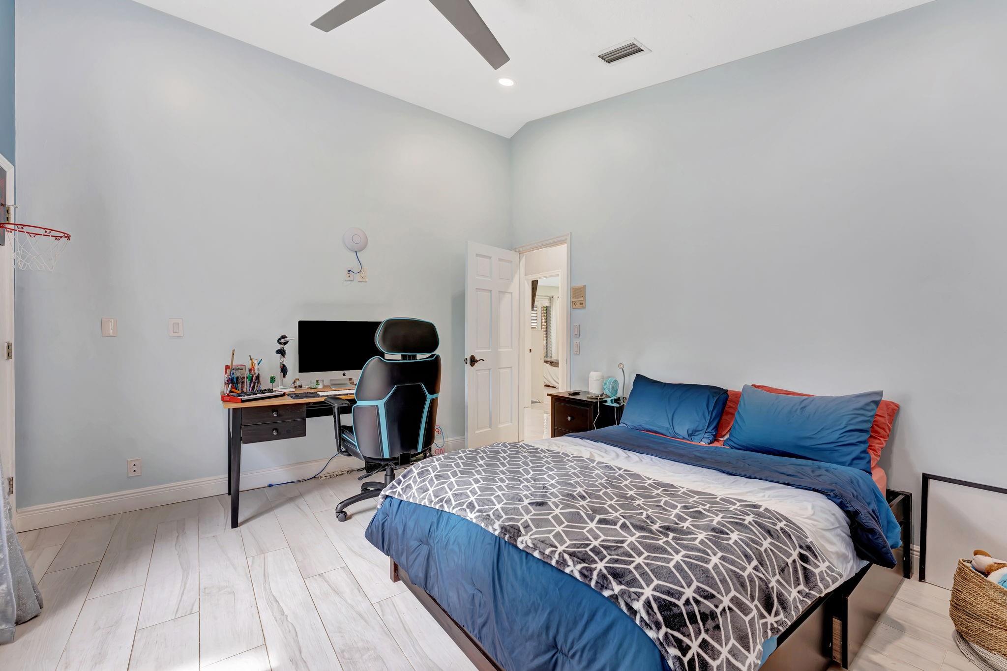 8140 NW 51st Place, Coral Springs, FL 33067