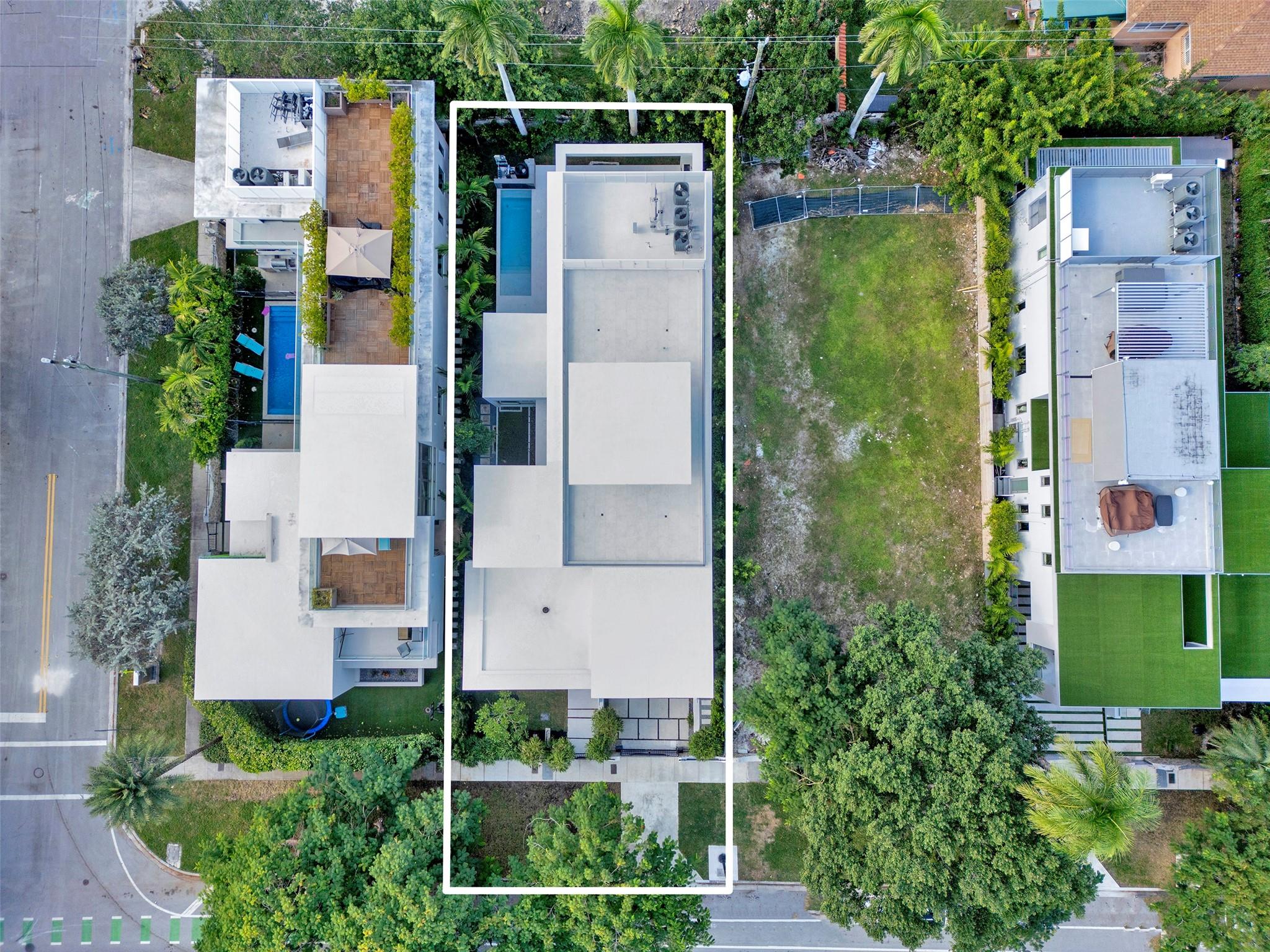 2130 S Miami Avenue, Miami, FL 33129