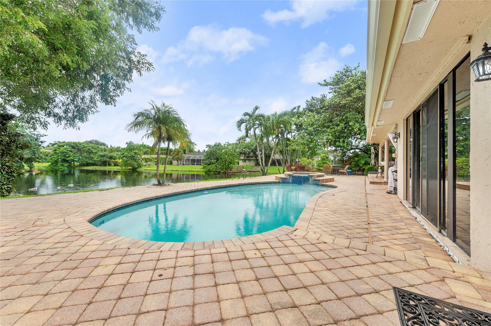 10111 Vestal Court, Coral Springs, FL 33071