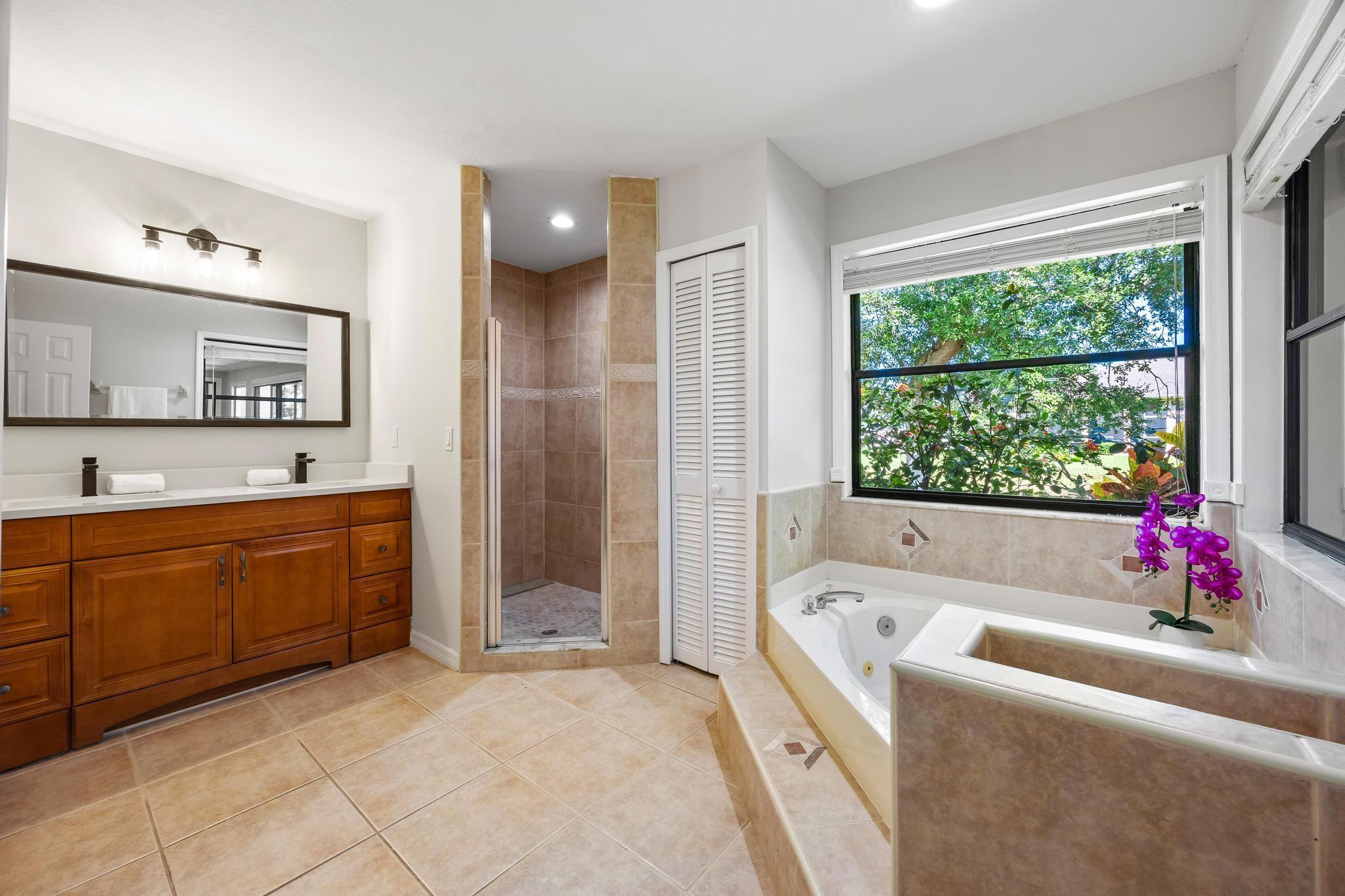 Photo for 570 SE Nome Drive, Port Saint Lucie, FL 34984 - Listing #FX-10519281 570 SE Nome Drive, Port Saint Lucie, FL 34984