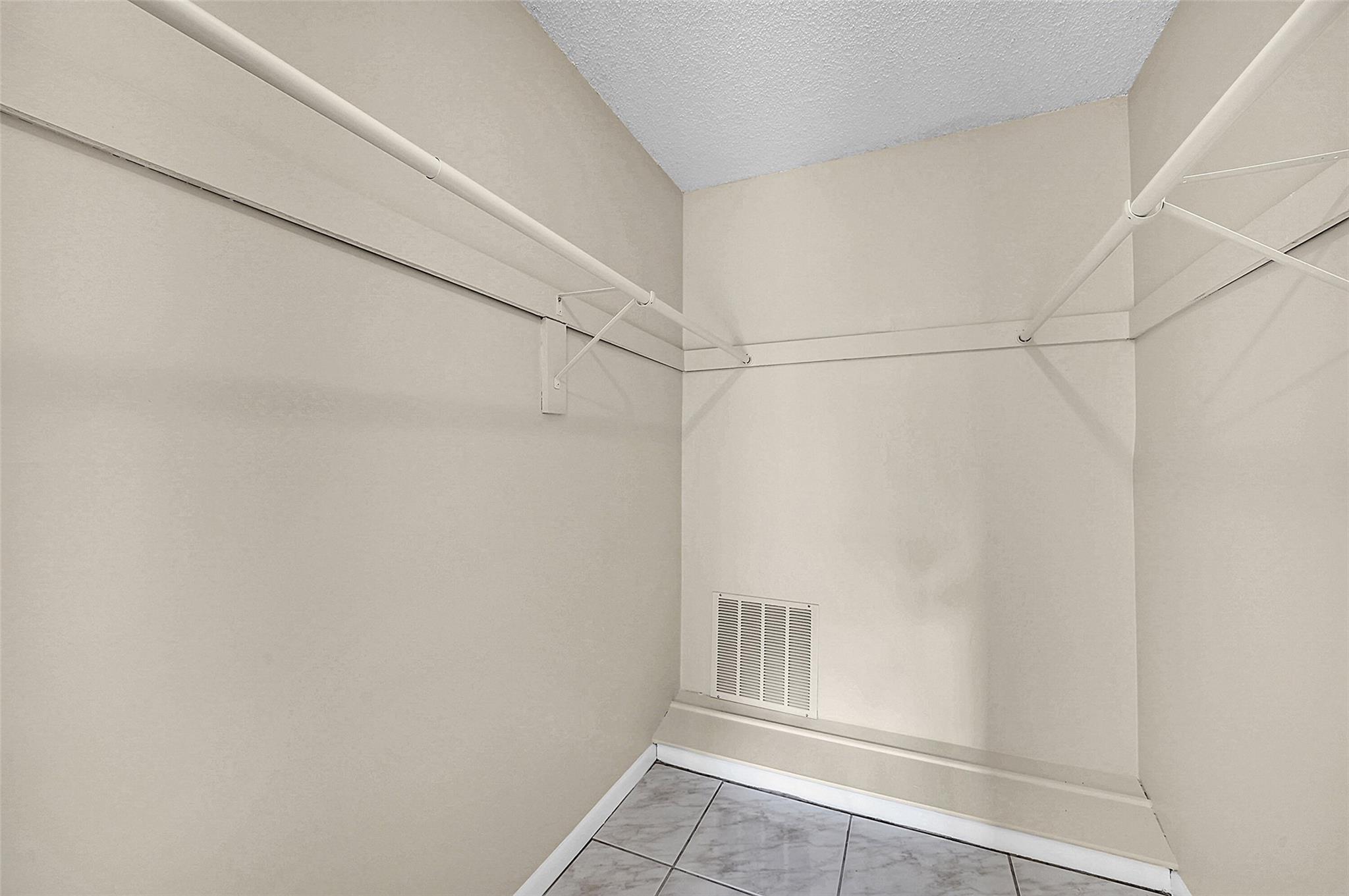Photo for 9460 Sunrise Lakes Boulevard, 106, Sunrise, FL 33322 - Listing #FX-10526719 9460 Sunrise Lakes Boulevard, 106, Sunrise, FL 33322