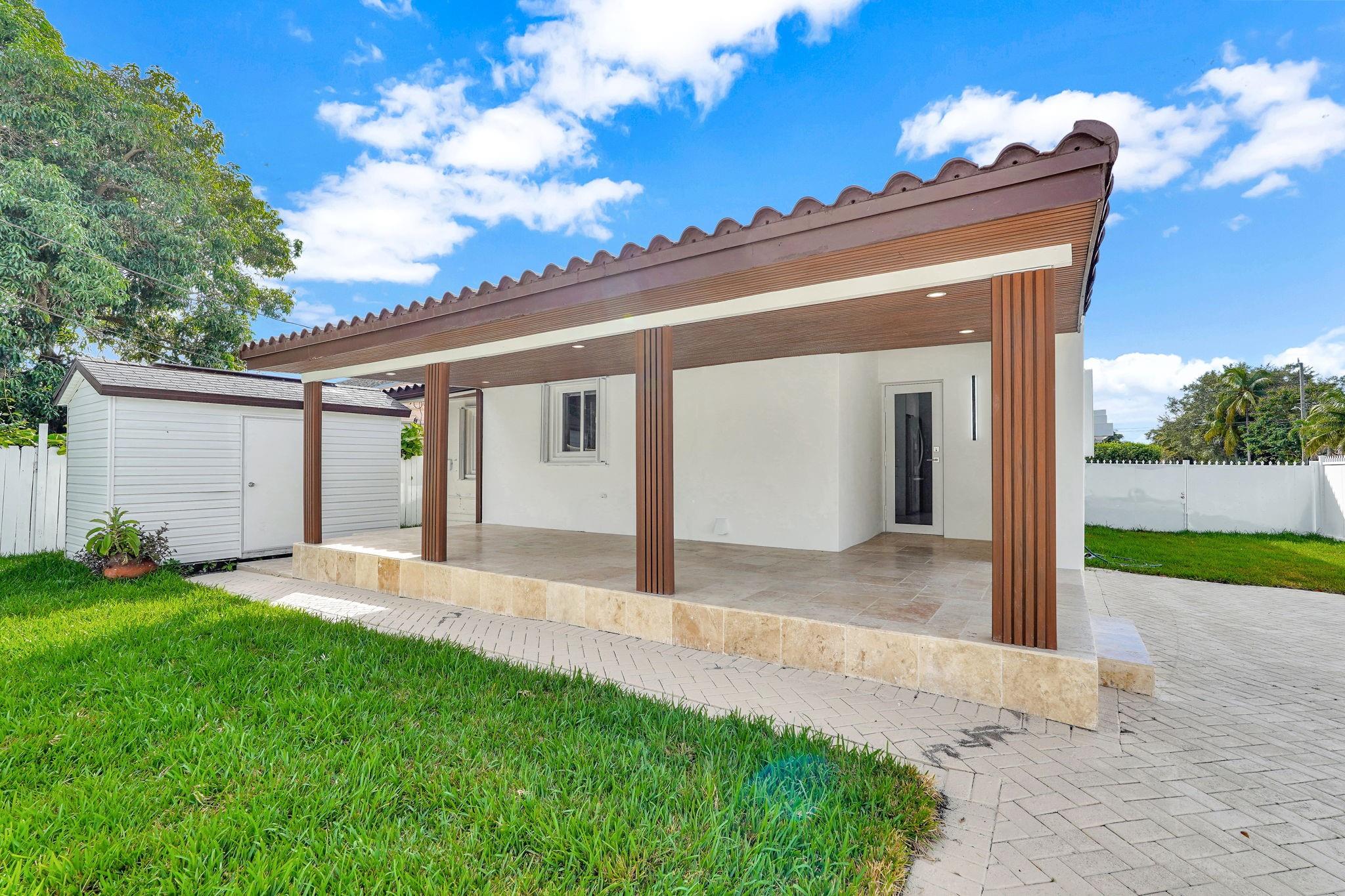 2291 SW 17th Street, Miami, FL 33145