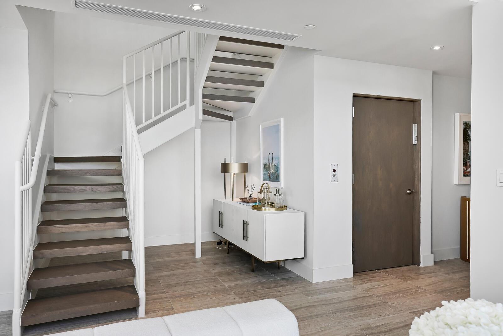 525 Fort Lauderdale Beach Boulevard 1701, Fort Lauderdale, FL 33304