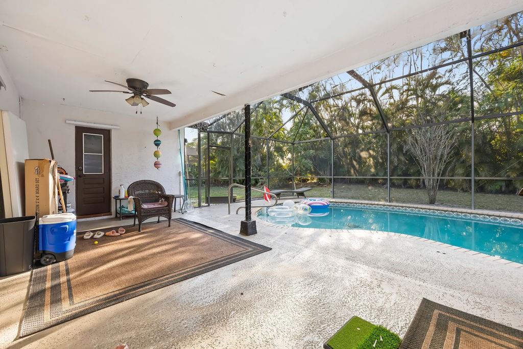 1060 NW 82nd Avenue, Coral Springs, FL 33071