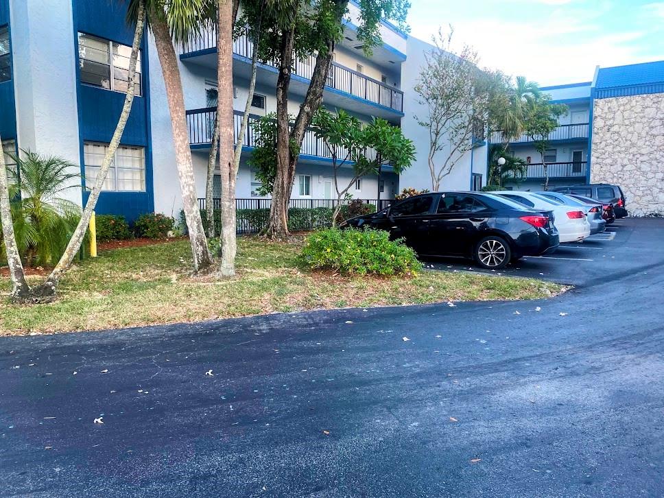 Photo for 3130 Holiday Springs Boulevard, 308, Margate, FL 33063 - Listing #FX-10517591 3130 Holiday Springs Boulevard, 308, Margate, FL 33063