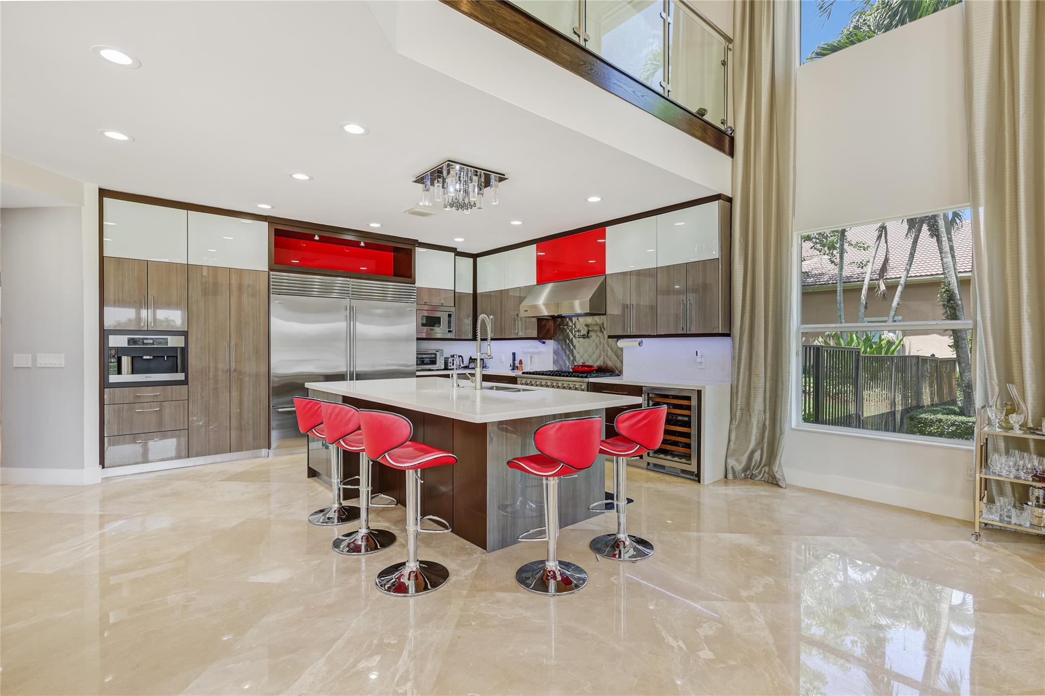 Photo for 10792 Pine Lodge Trail, Davie, FL 33328 - Listing #FX-10511577 10792 Pine Lodge Trail, Davie, FL 33328