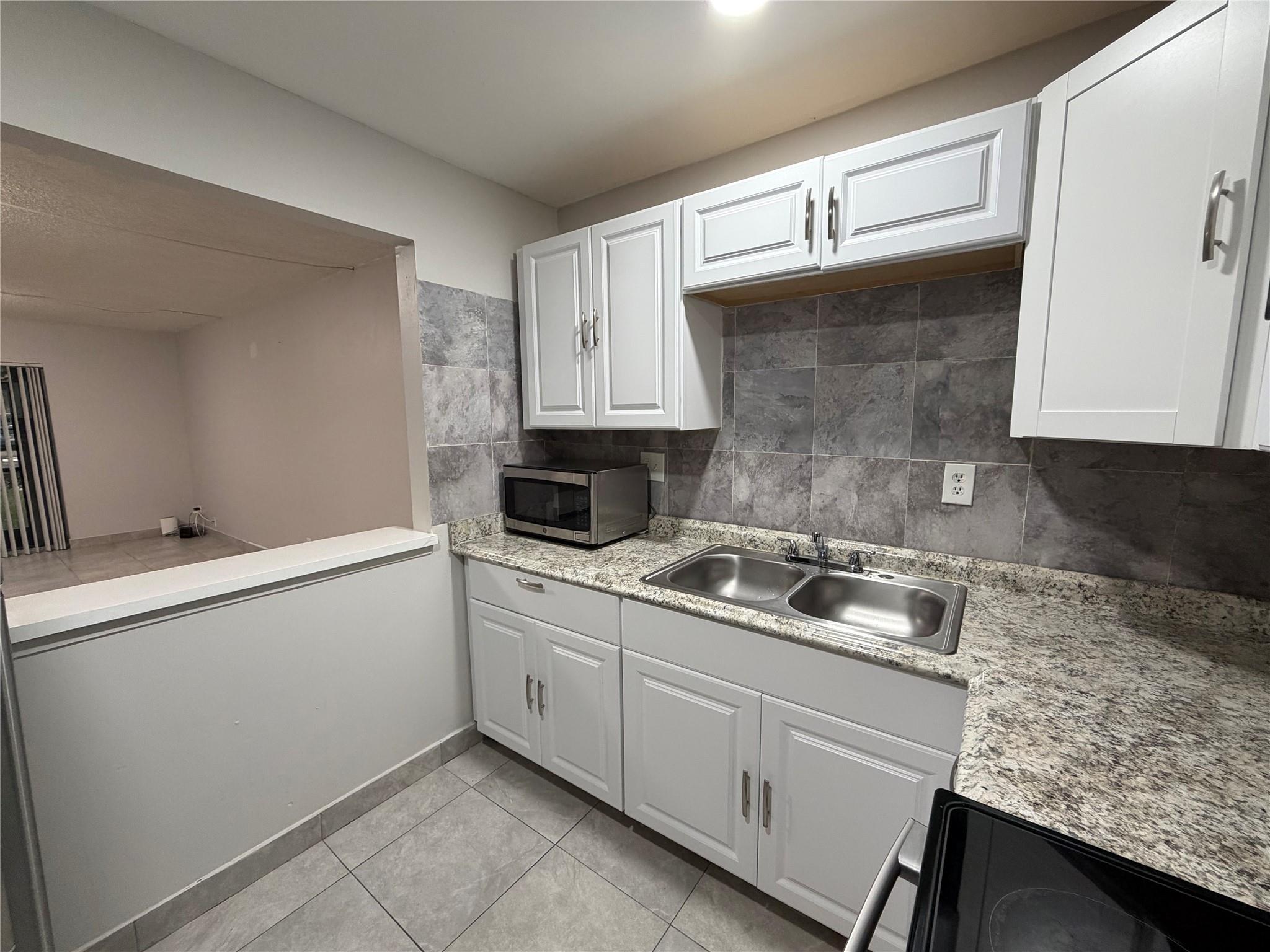 4138 NW 88th Avenue 107, Coral Springs, FL 33065