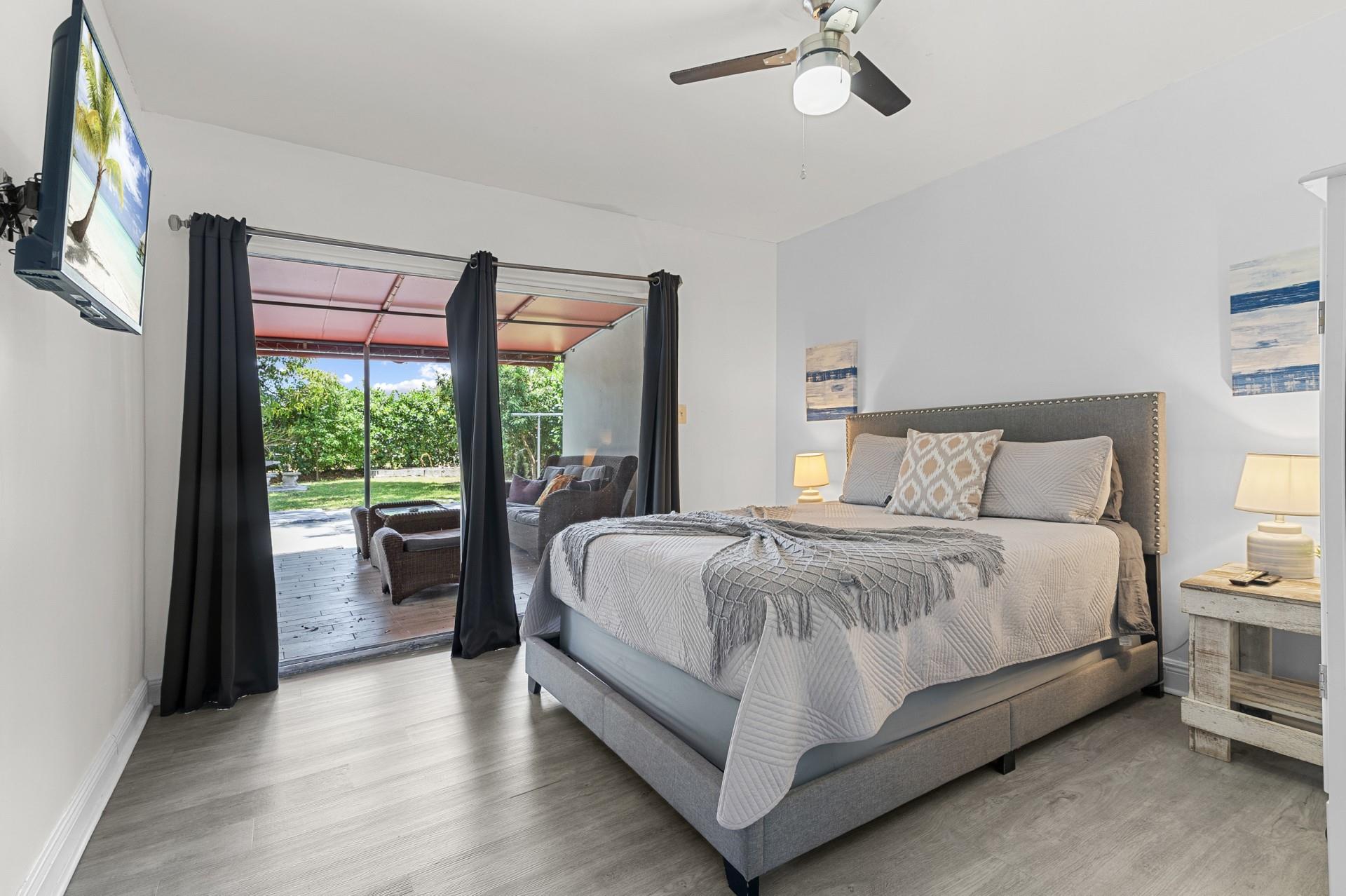 6375 SW 29th Street, Miami, FL 33155