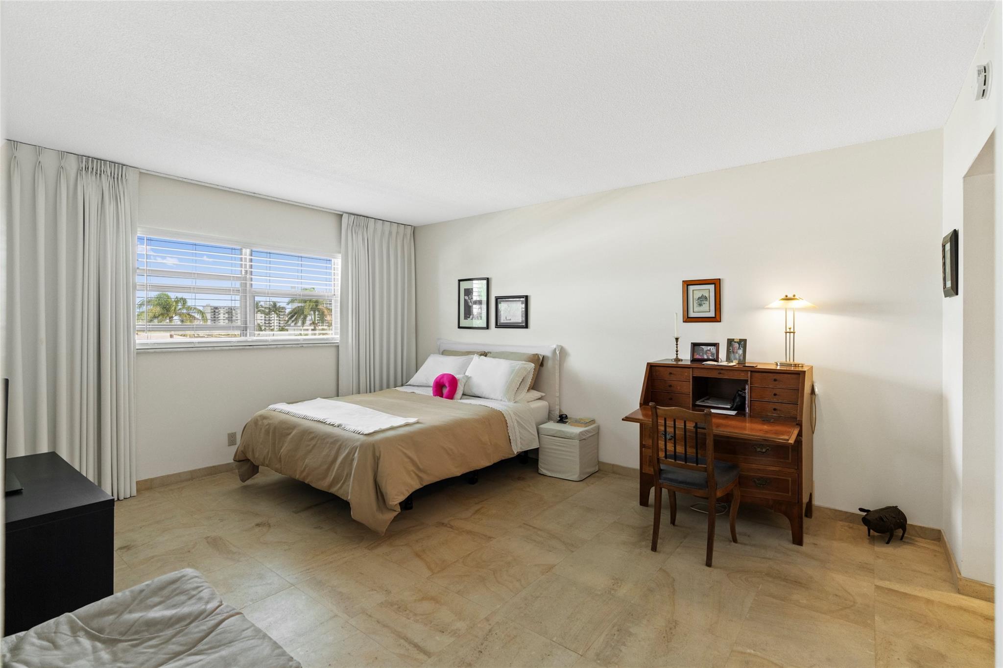 Photo for 3050 NE 47th Court, 502 & 503, Fort Lauderdale, FL 33308 - Listing #FX-10477937 3050 NE 47th Court, 502 & 503, Fort Lauderdale, FL 33308