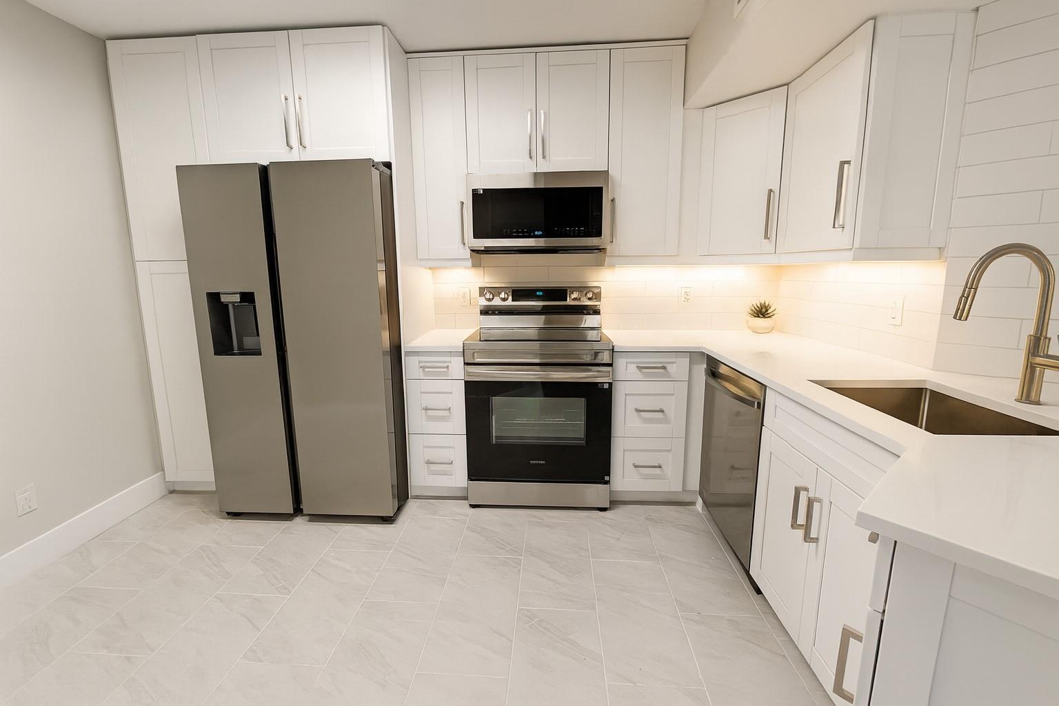 Photo for 9055 Wiles Road 208, Coral Springs, FL 33067 - Listing #FX-10539661 9055 Wiles Road 208, Coral Springs, FL 33067