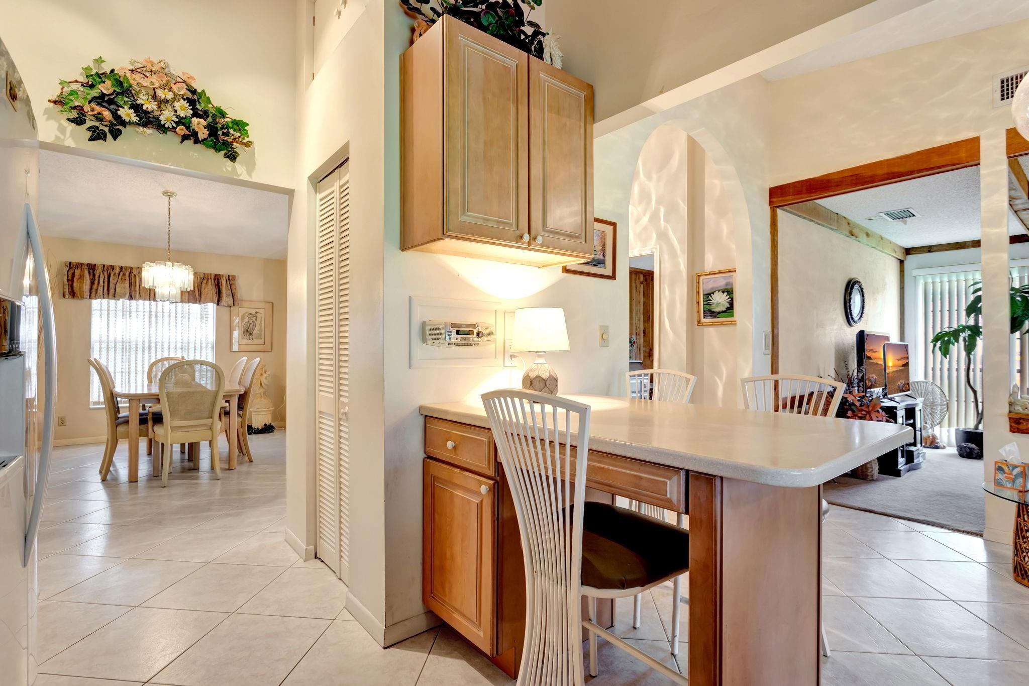 10072 Ramblewood Drive, Coral Springs, FL 33071