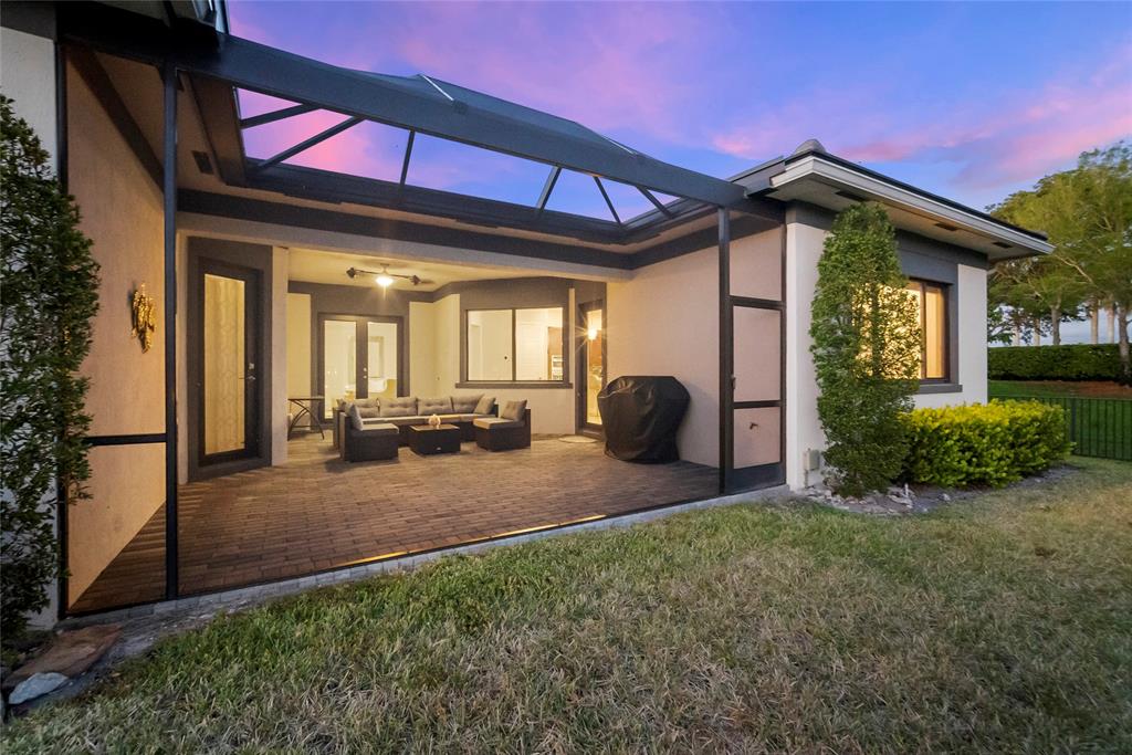 Photo for 10410 S Lago Vista Circle, Parkland, FL 33076 - Listing #FX-10434740 10410 S Lago Vista Circle, Parkland, FL 33076