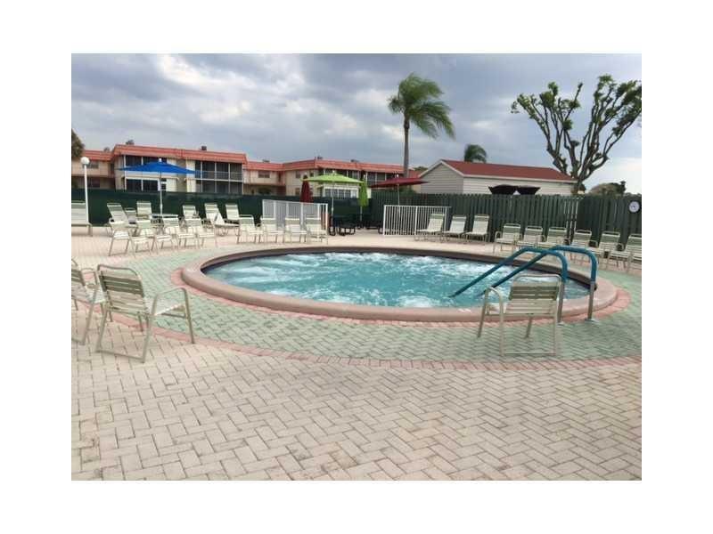 Photo for 286 Monaco F, F, Delray Beach, FL 33446 - Listing #FX-10482776 286 Monaco F, F, Delray Beach, FL 33446