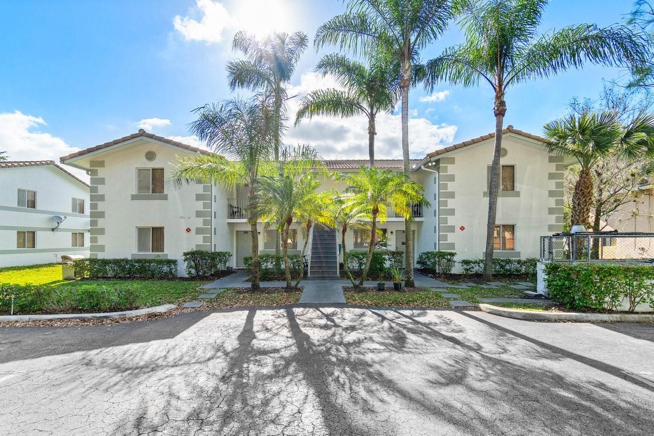 Photo for 1831 NW 94th Avenue, Coral Springs, FL 33071 - listing #FX-10533471 1831 NW 94th Avenue, Coral Springs, FL 33071