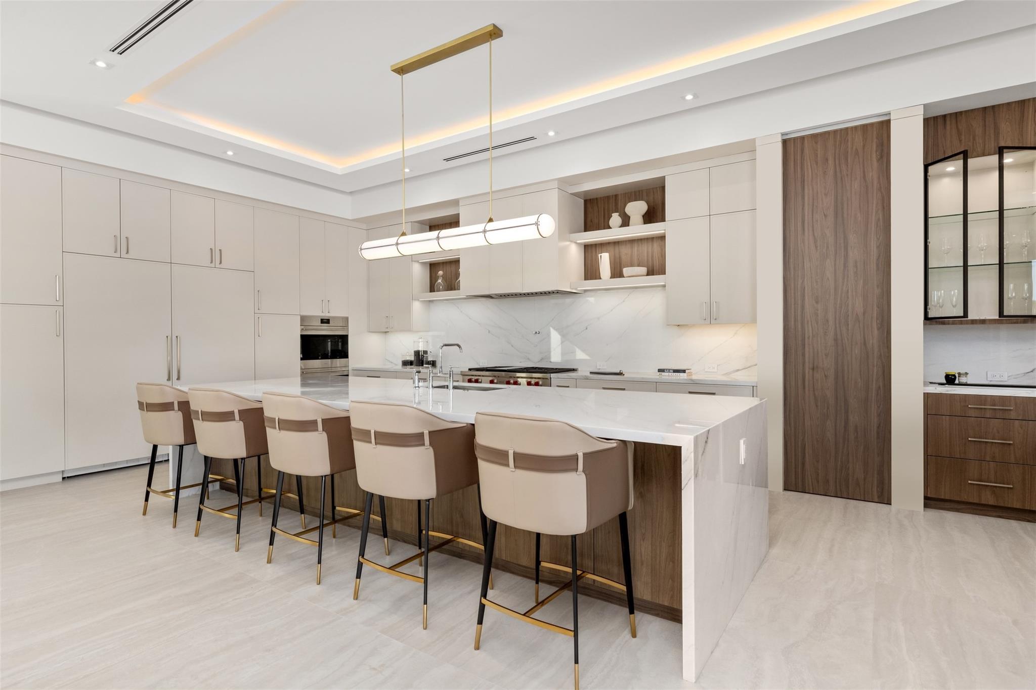 32 Seneca Road, Fort Lauderdale, FL 33308