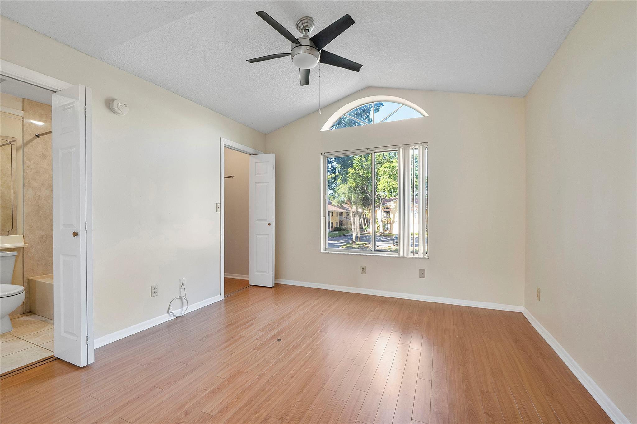 967 Coral Club Drive 967, Coral Springs, FL 33071