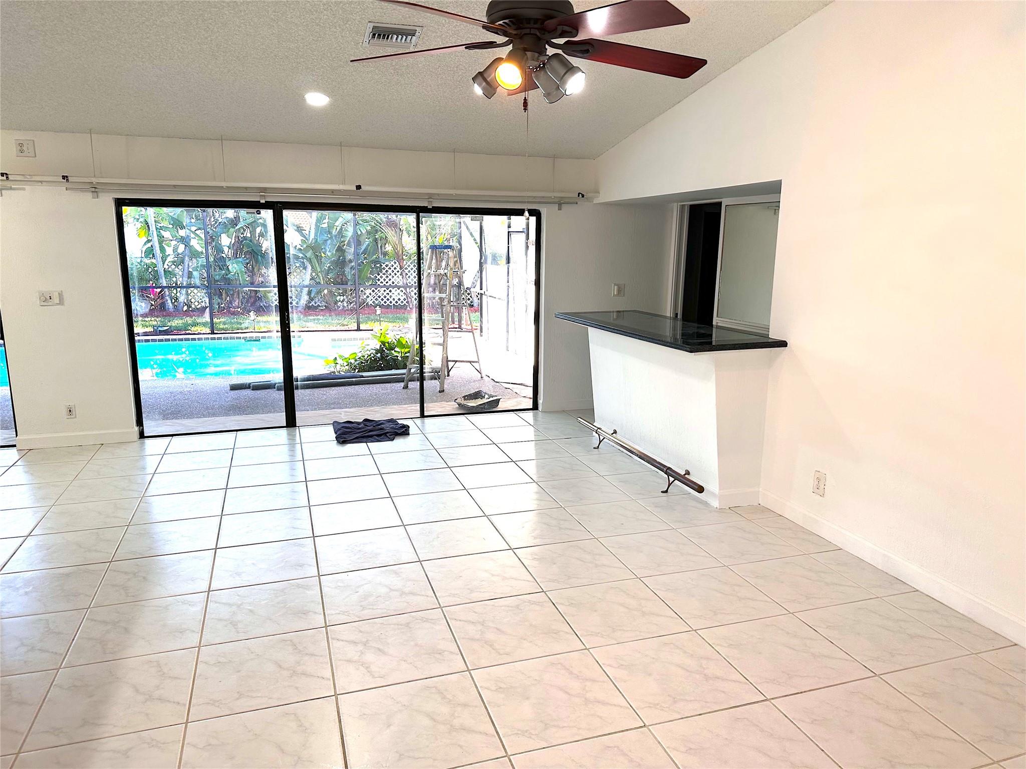 676 NW 107th Lane, Coral Springs, FL 33071