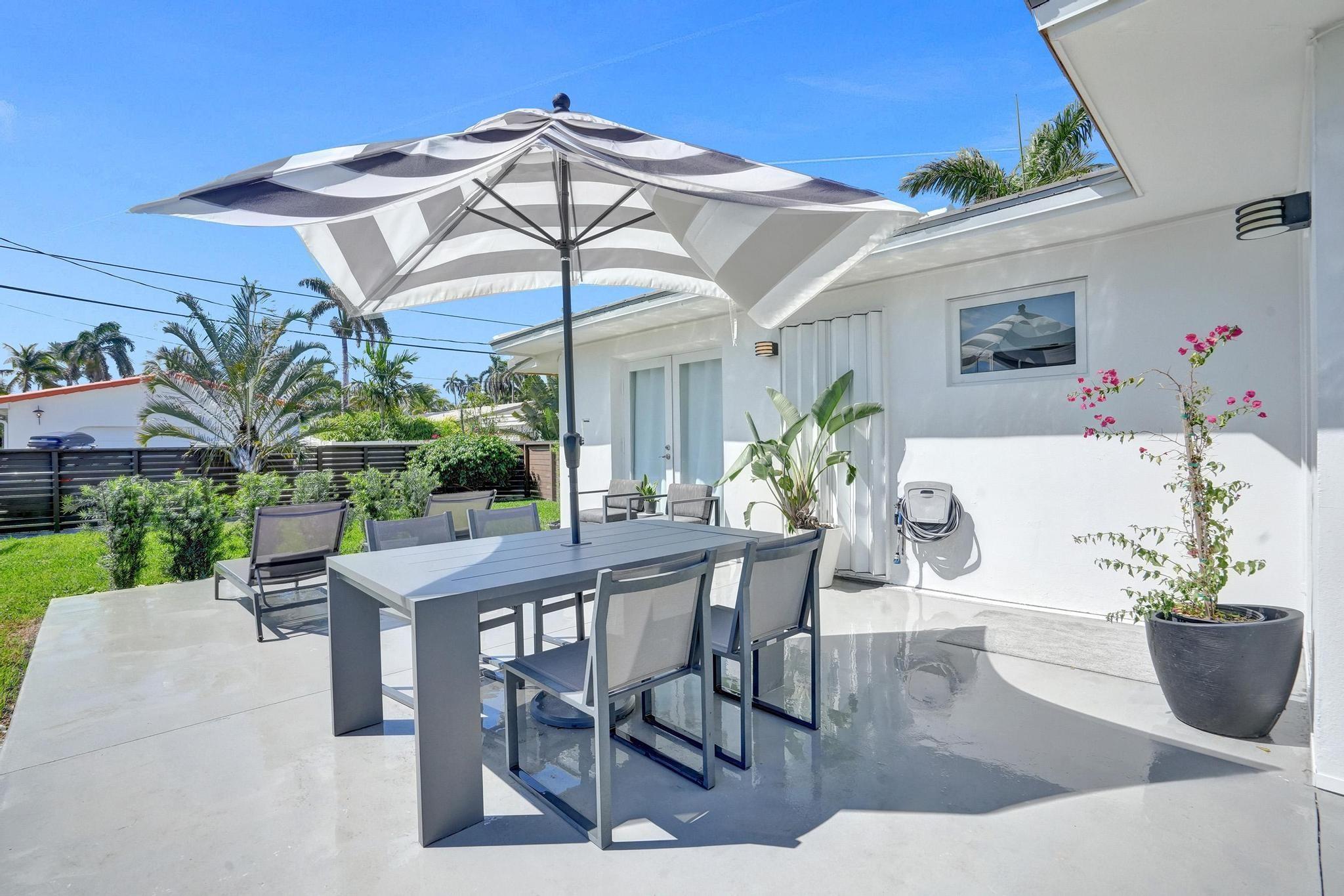 Photo for 800 Polk Street, Hollywood, FL 33019 - Listing #FX-10518579 800 Polk Street, Hollywood, FL 33019