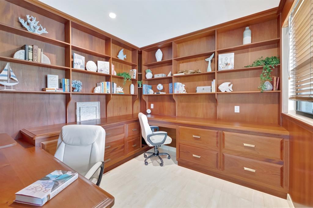 2441 SW 28th Avenue, Fort Lauderdale, FL 33312