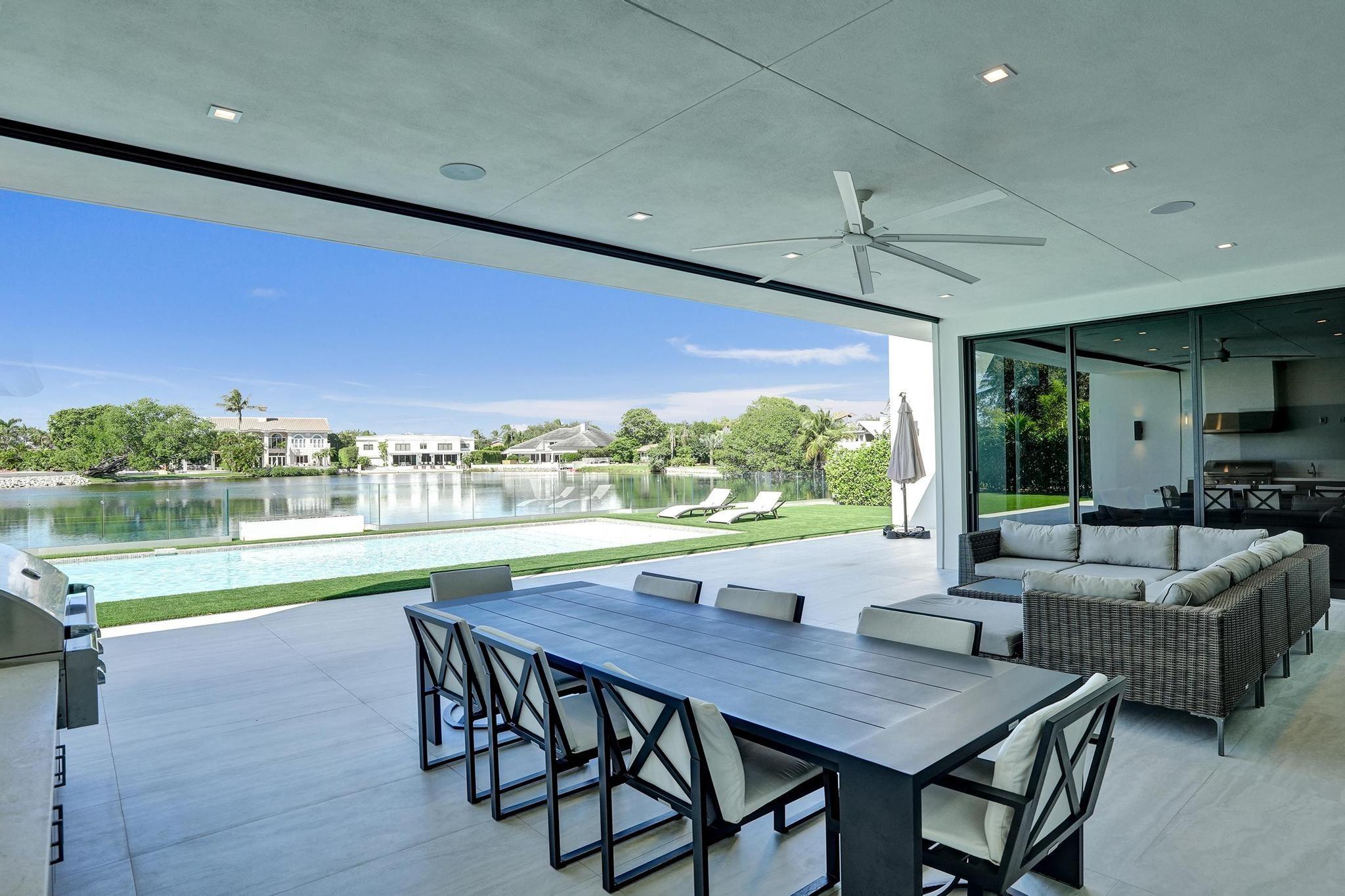 7 Seneca Road, Sea Ranch Lakes, FL 33308