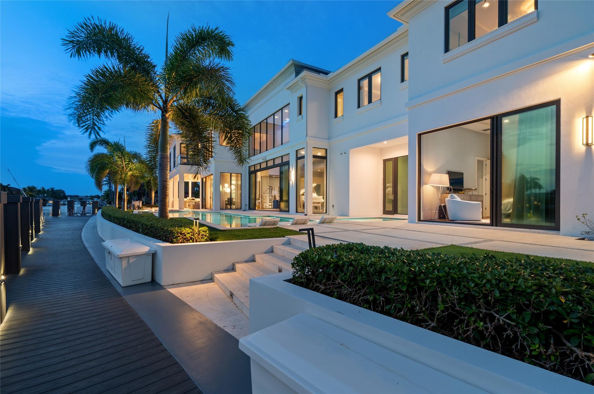 1200 SE 12th Terrace, Deerfield Beach, FL 33441