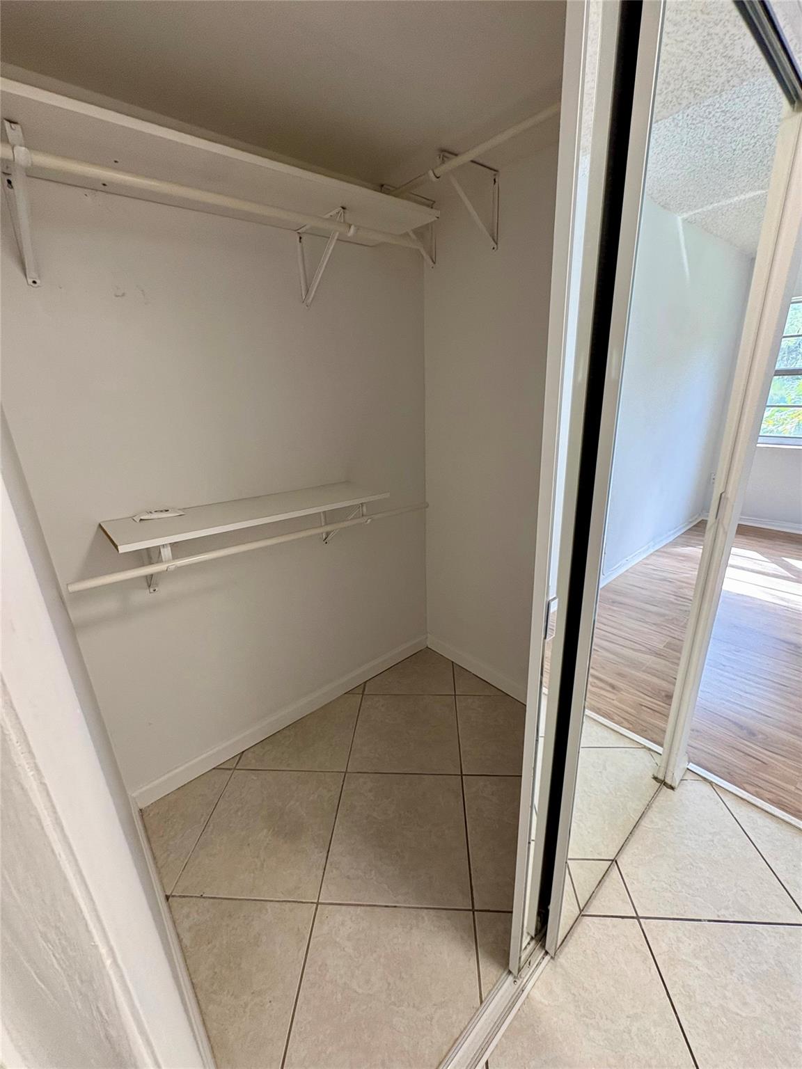 1100 NW 87th Avenue 208, Coral Springs, FL 33071