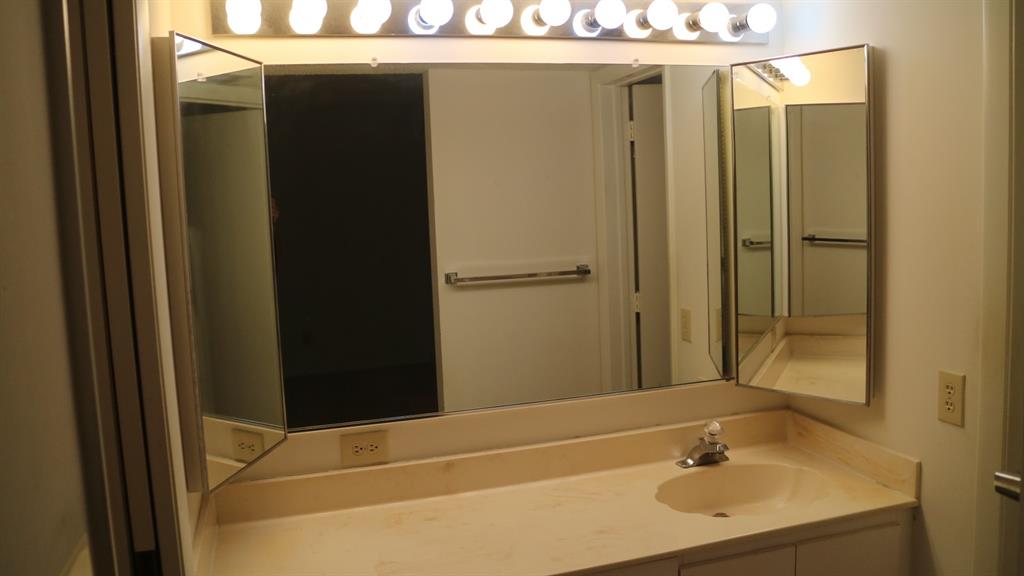 Photo for 4940 E Sabal Palm Boulevard, 303, Tamarac, FL 33319 - Listing #FX-10435747 4940 E Sabal Palm Boulevard, 303, Tamarac, FL 33319