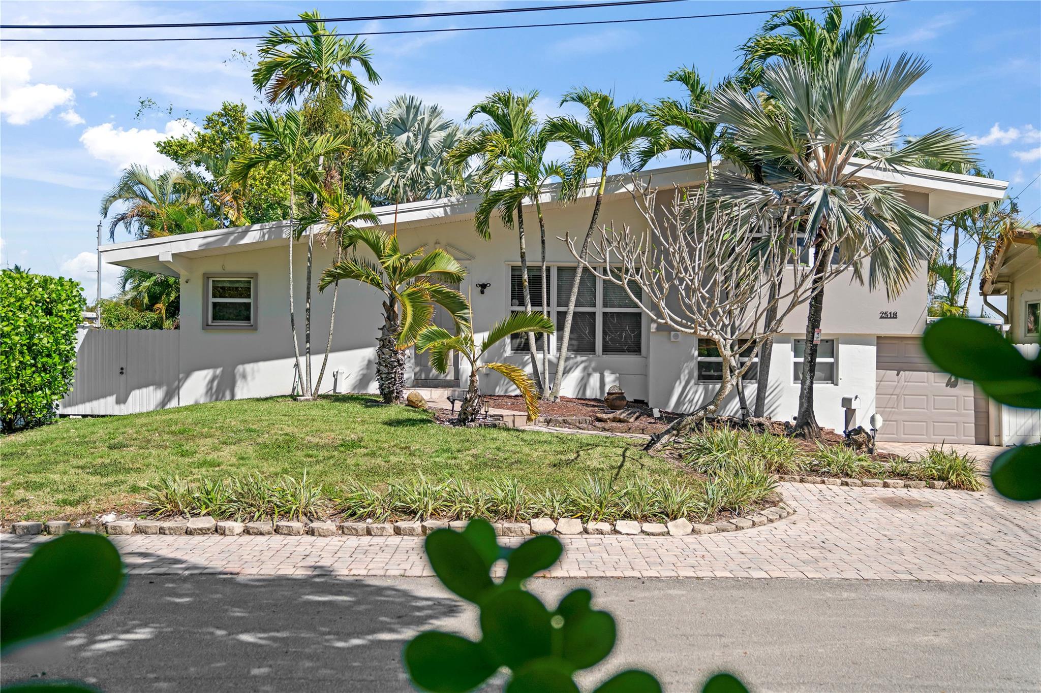 2518 Whale Harbor Lane, Fort Lauderdale, FL 33312