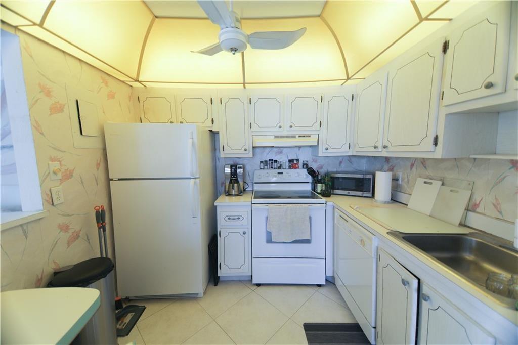 Photo for 286 Monaco F, F, Delray Beach, FL 33446 - Listing #FX-10482776 286 Monaco F, F, Delray Beach, FL 33446