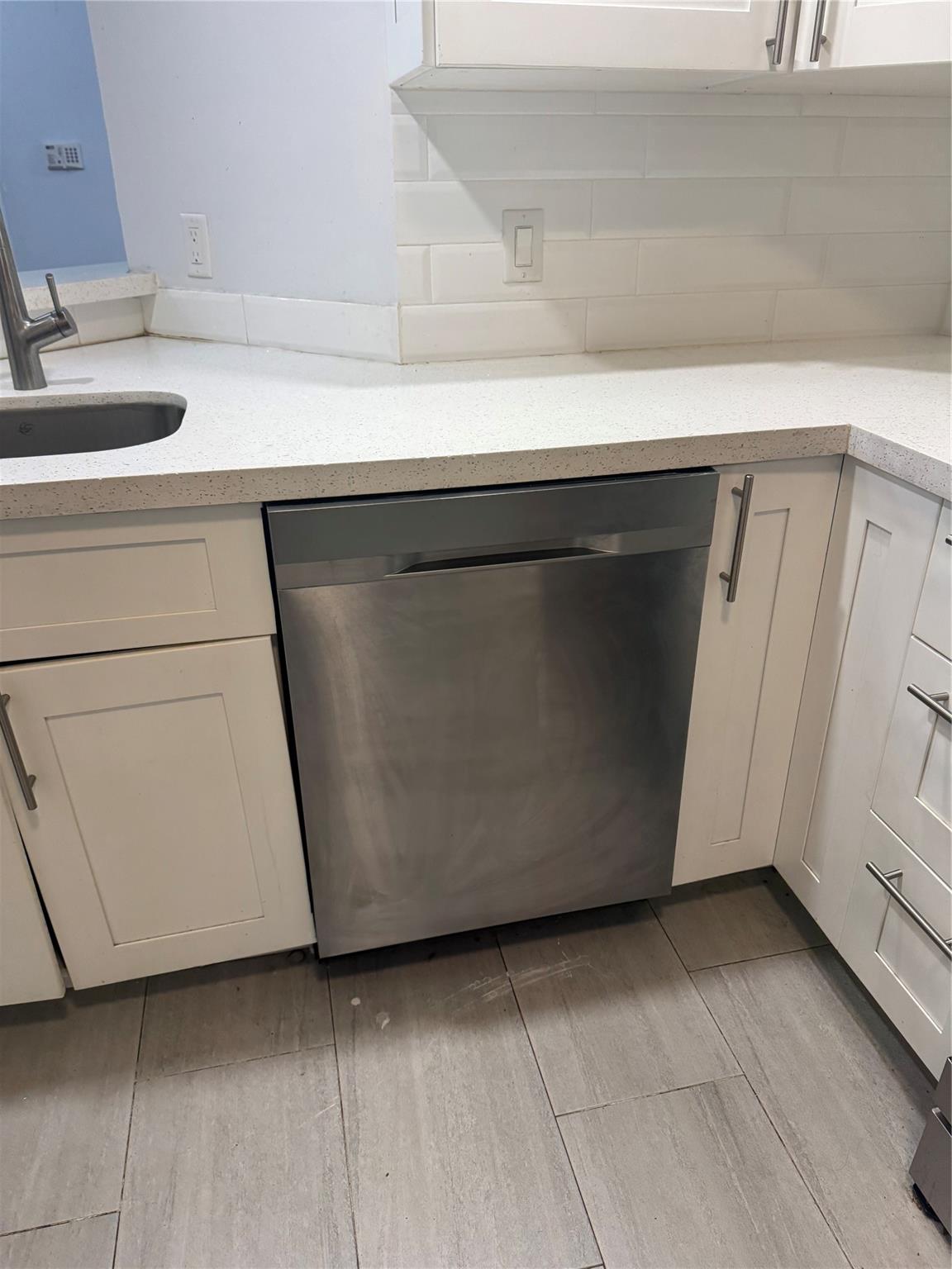 9055 Wiles Road 307, Coral Springs, FL 33067