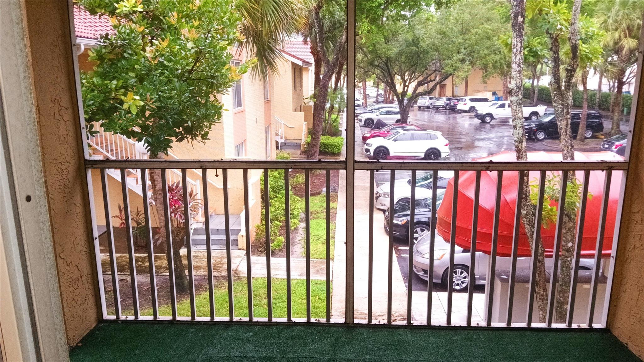 922 Coral Club Drive 922, Coral Springs, FL 33071