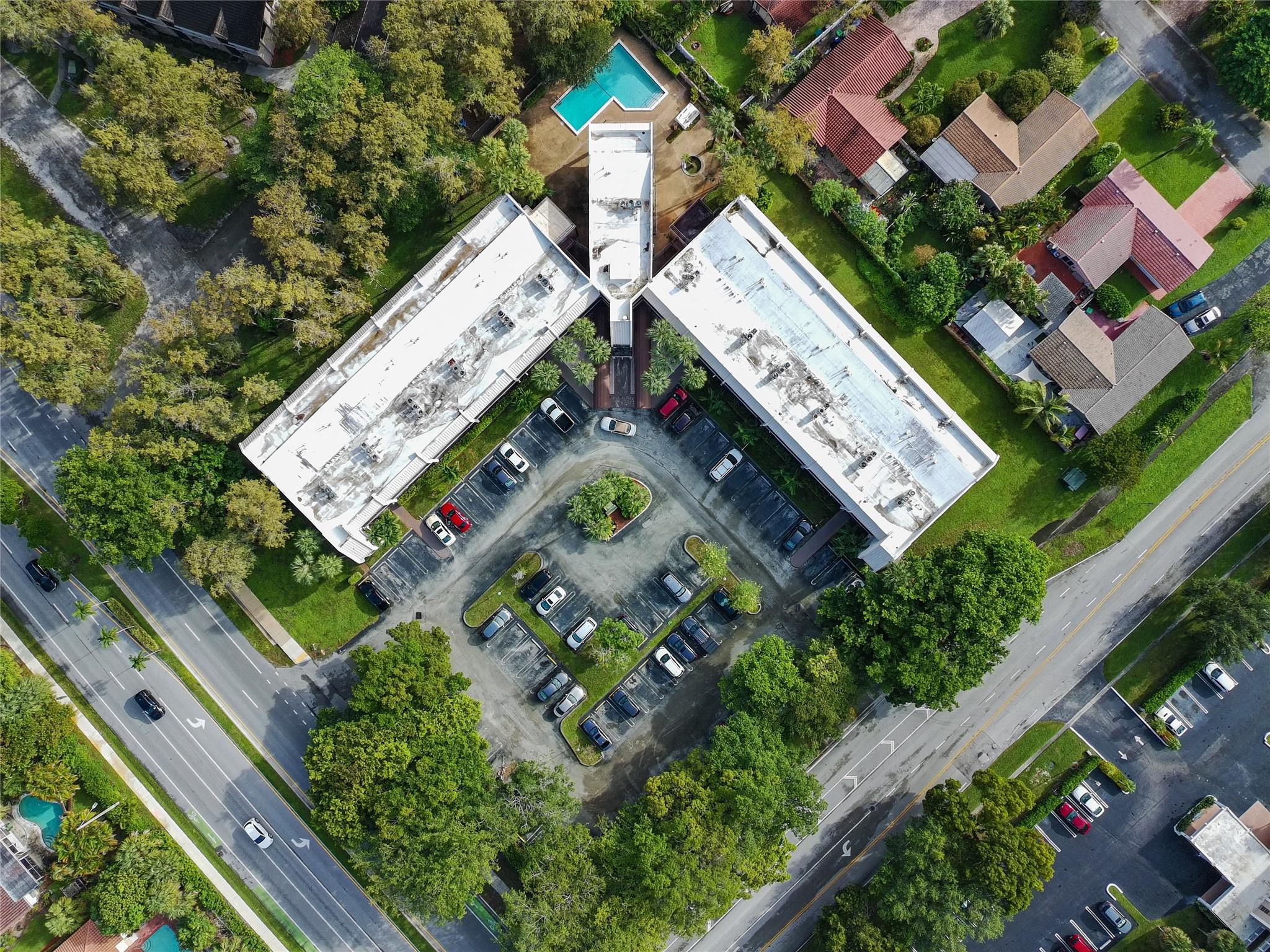 8725 Shadow Wood Boulevard 312, Coral Springs, FL 33071