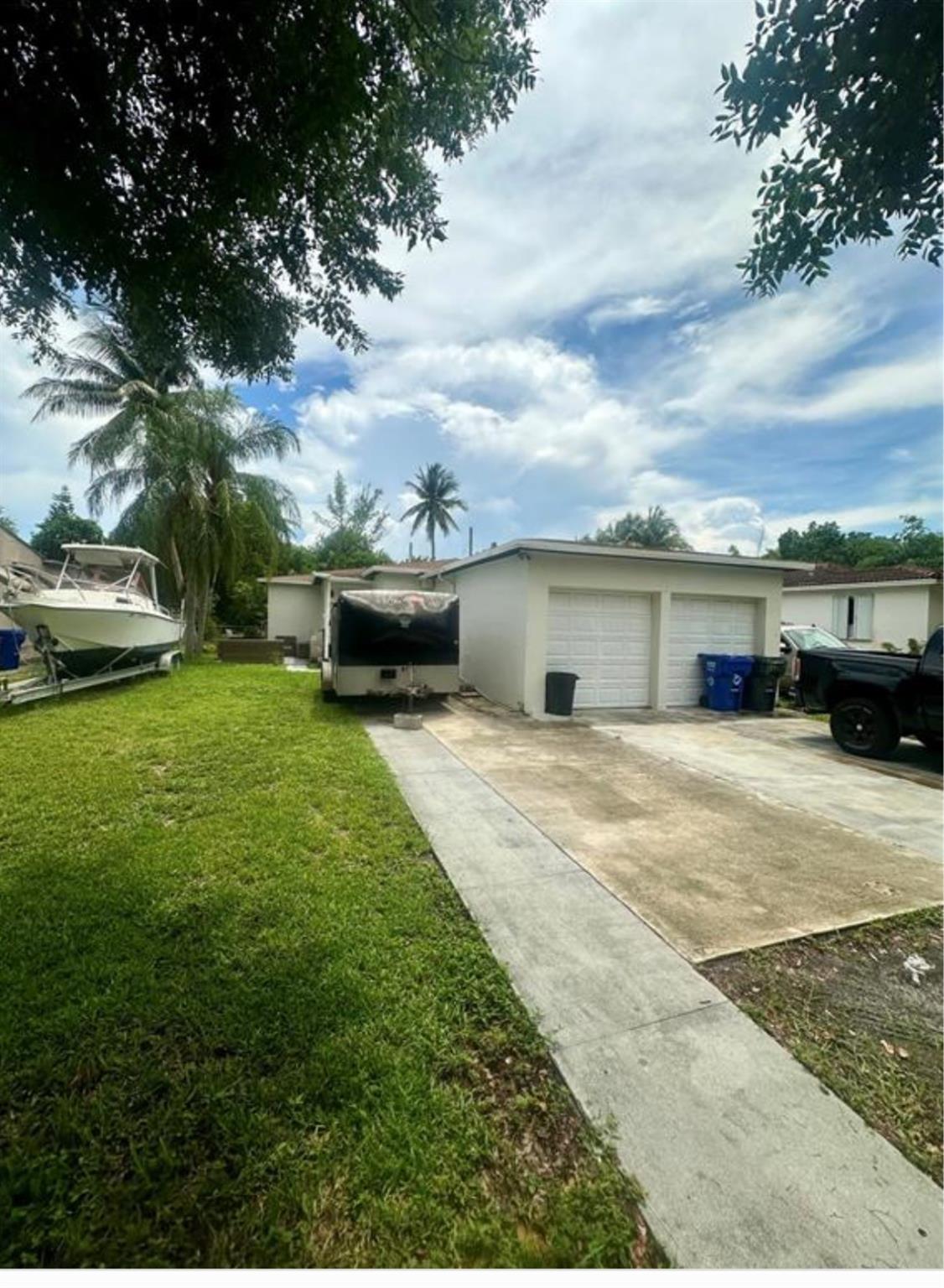 Photo for 2520 Fillmore Street, Hollywood, FL 33020 - listing #FX-10529732 2520 Fillmore Street, Hollywood, FL 33020