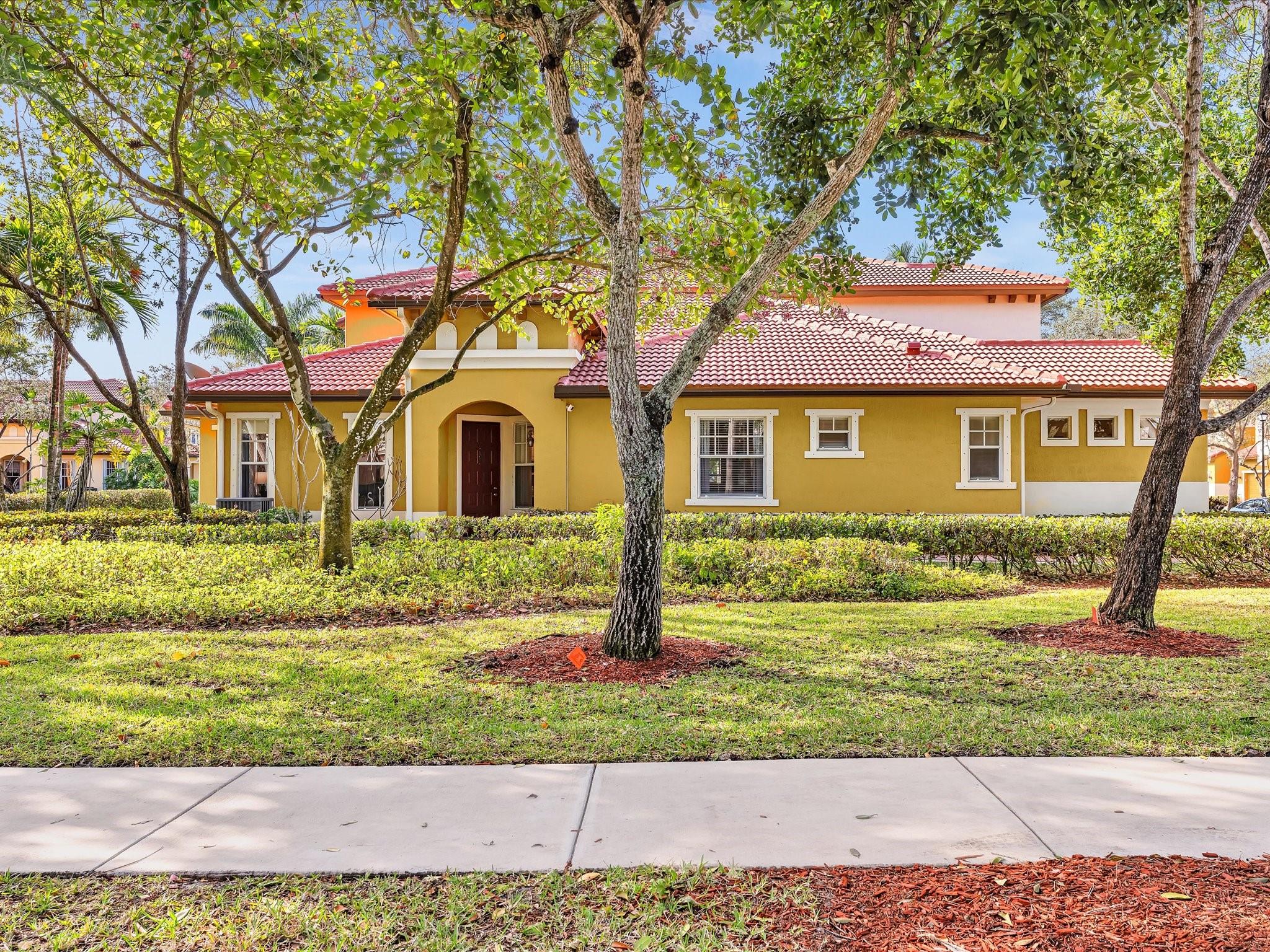 5779 NW 120th Avenue, Coral Springs, FL 33076