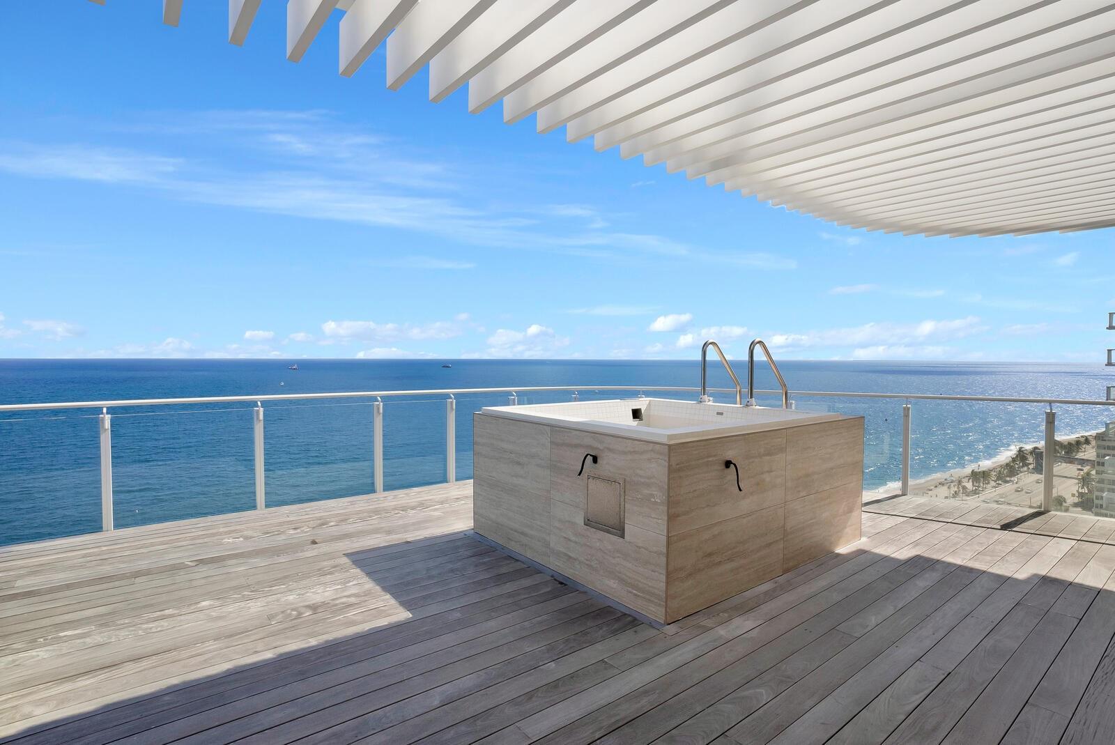 525 Fort Lauderdale Beach Boulevard 1701, Fort Lauderdale, FL 33304