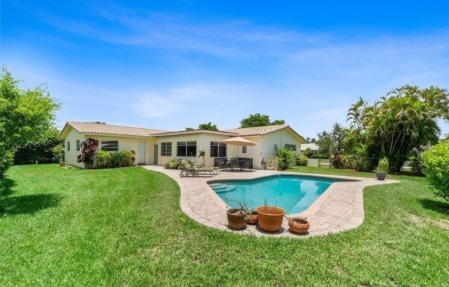 8306 NW 36th Street, Coral Springs, FL 33065