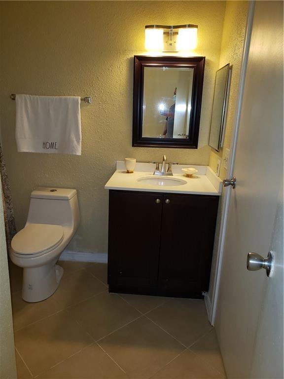 833 Riverside Drive 824, Coral Springs, FL 33071