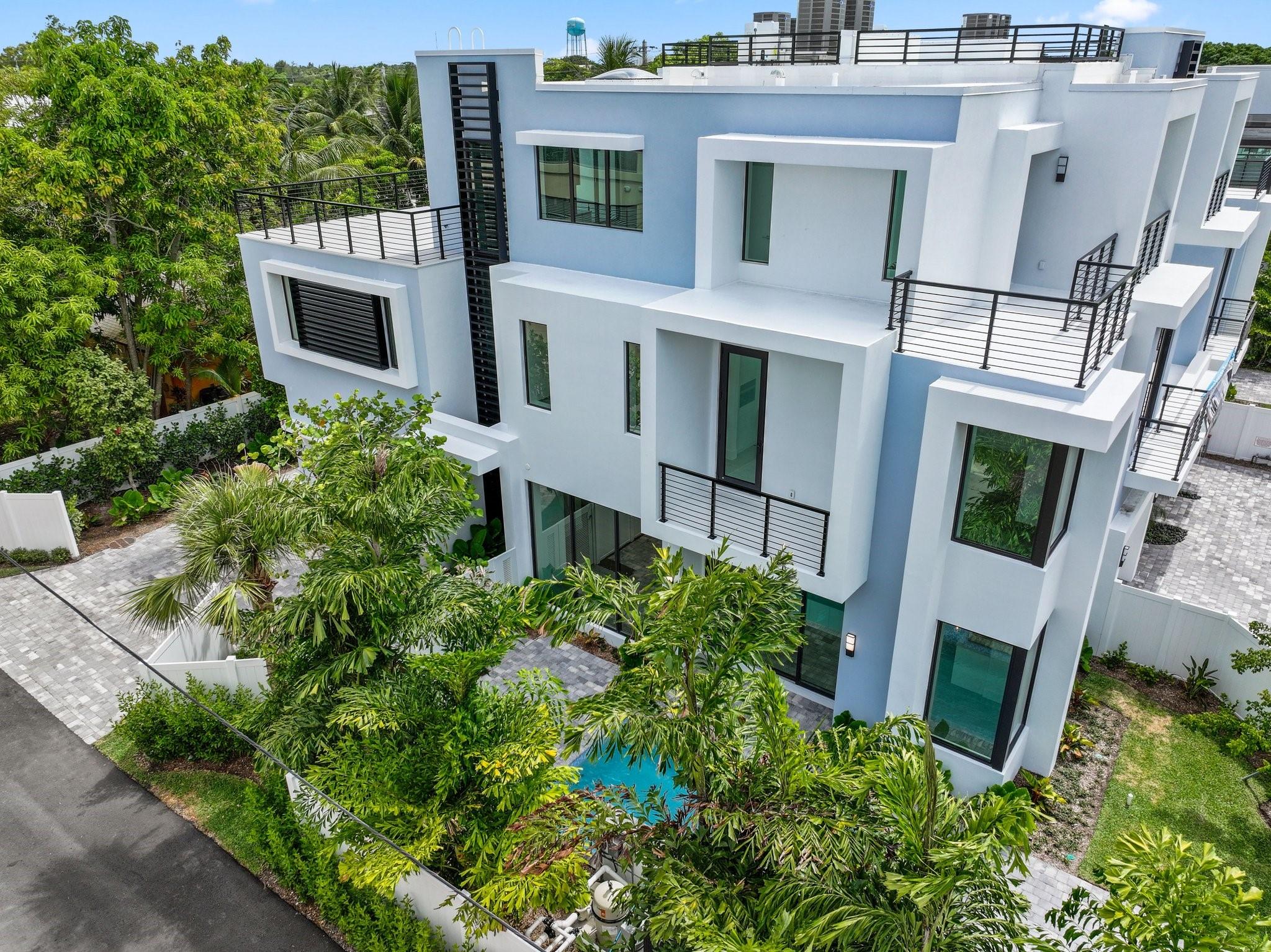 Photo for 204 Osceola Park Lane, Delray Beach, FL 33483 - Listing #FX-10504715 204 Osceola Park Lane, Delray Beach, FL 33483