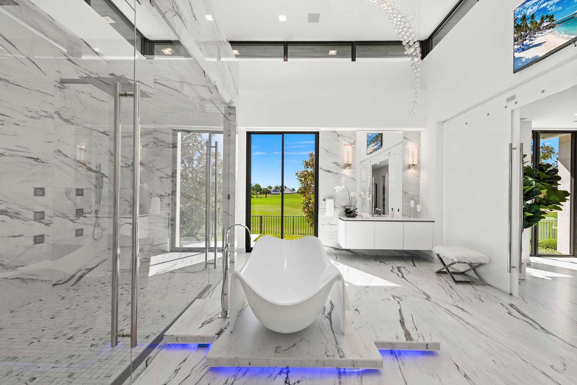 4041 Country Club Lane, Fort Lauderdale, FL 33308