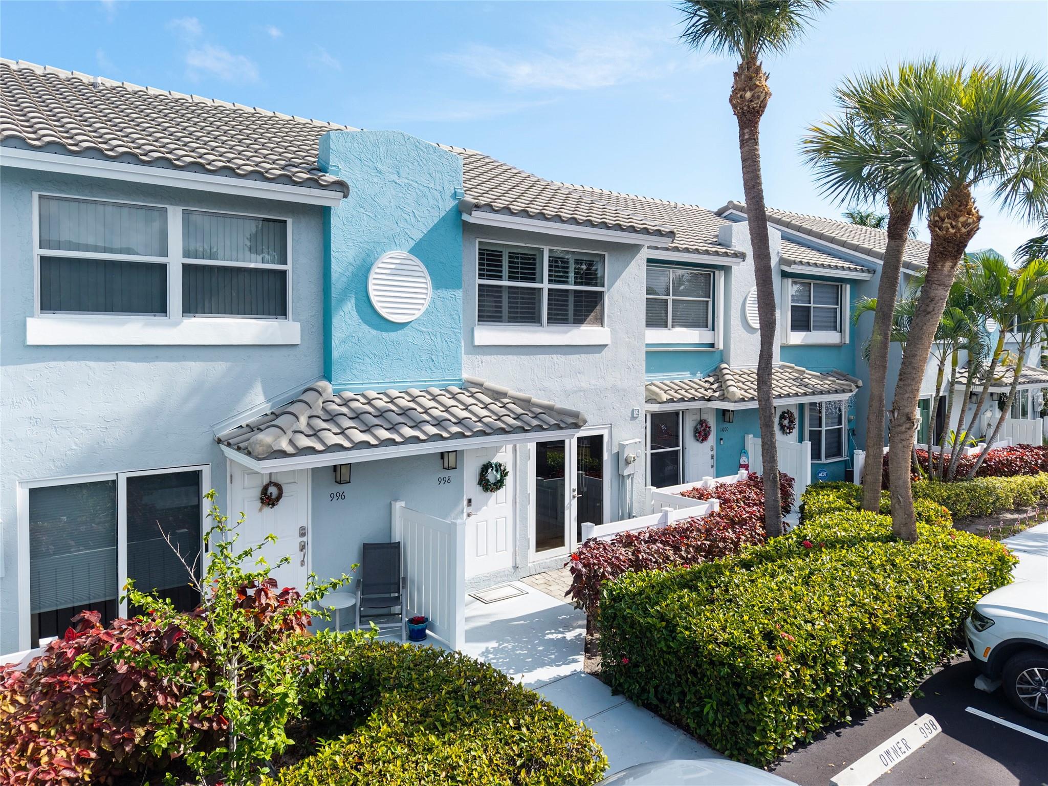 998 E Jeffery Street, Boca Raton, FL 33487