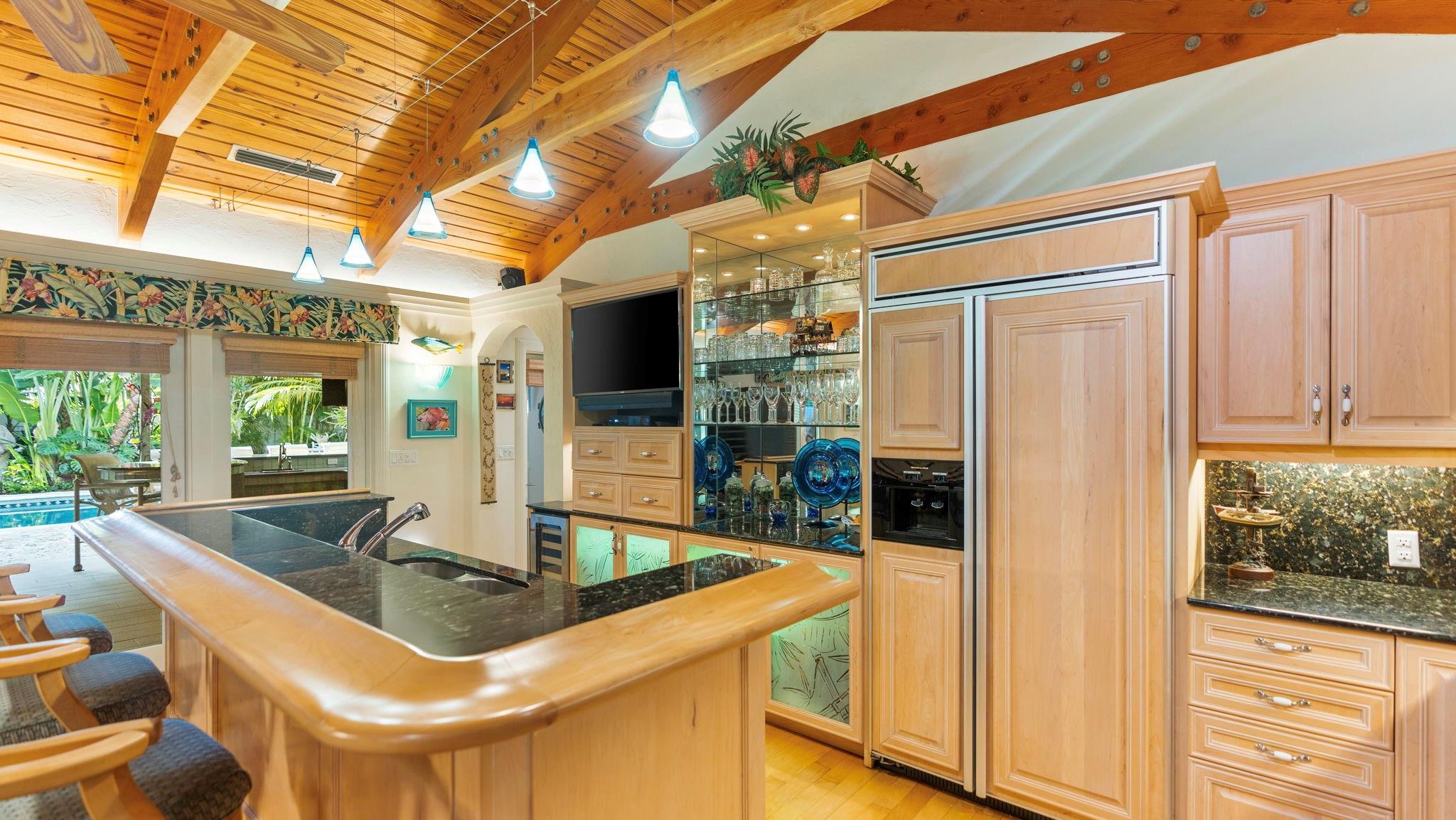 615 Idlewyld Drive, Fort Lauderdale, FL 33301