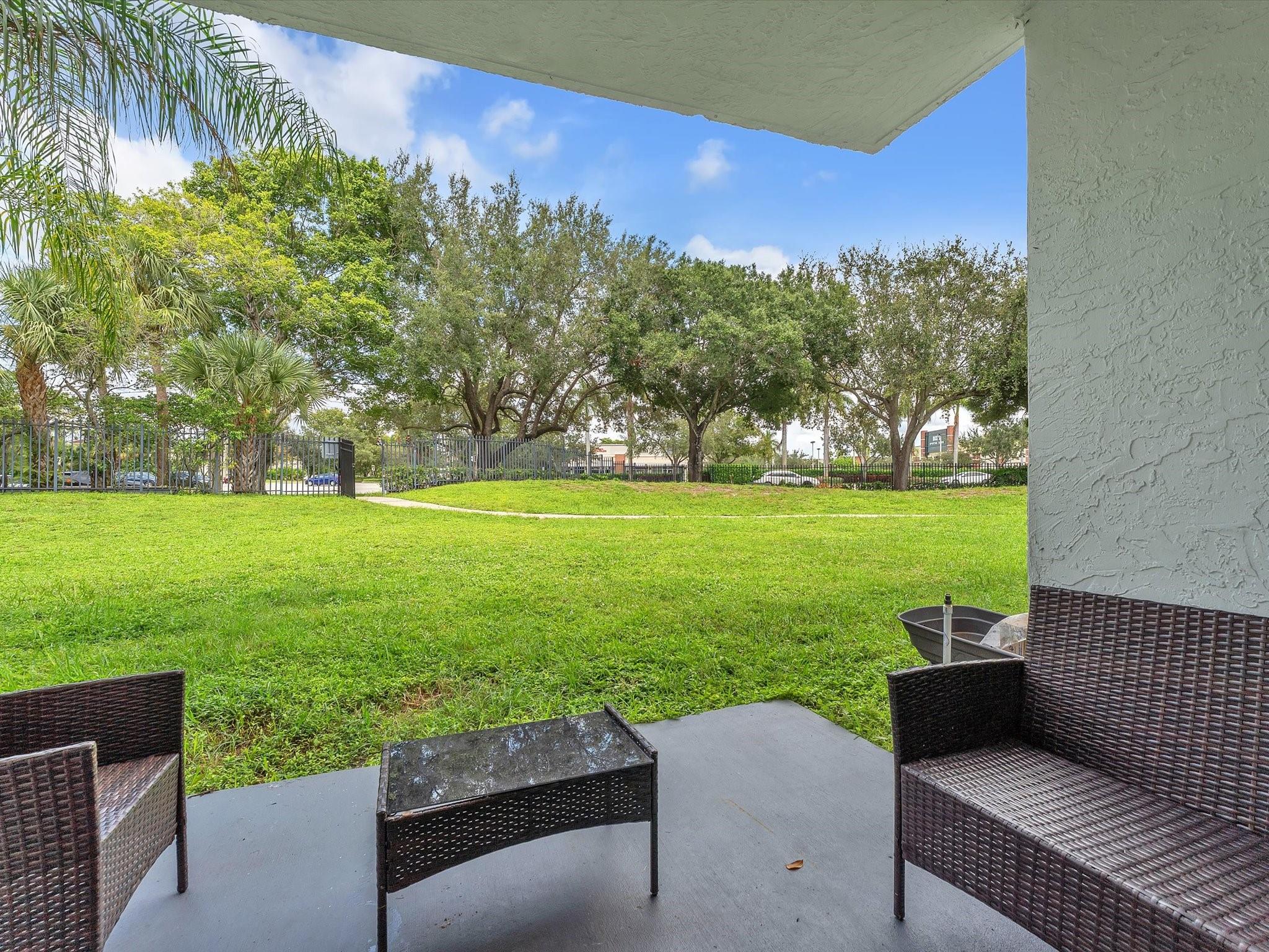 9022 W Atlantic Boulevard 213, Coral Springs, FL 33071