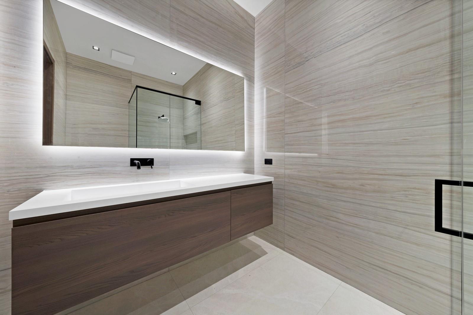 1721 SE 11th Street, Fort Lauderdale, FL 33316