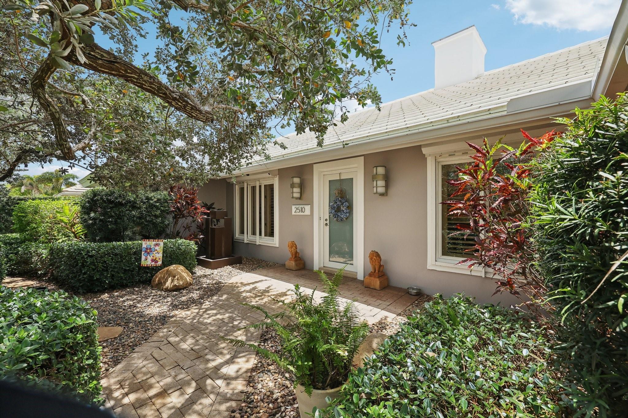Photo for 2510 NE 47th Street, Fort Lauderdale, FL 33308 - Listing #FX-10520458 2510 NE 47th Street, Fort Lauderdale, FL 33308