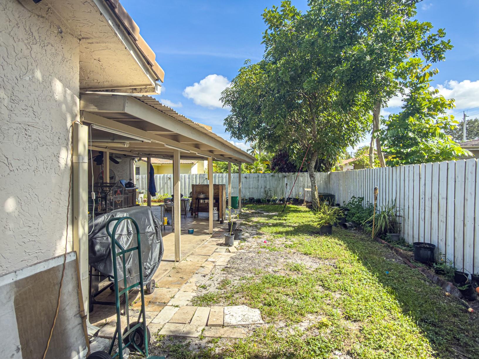 11200 NW 39th Court, Coral Springs, FL 33065