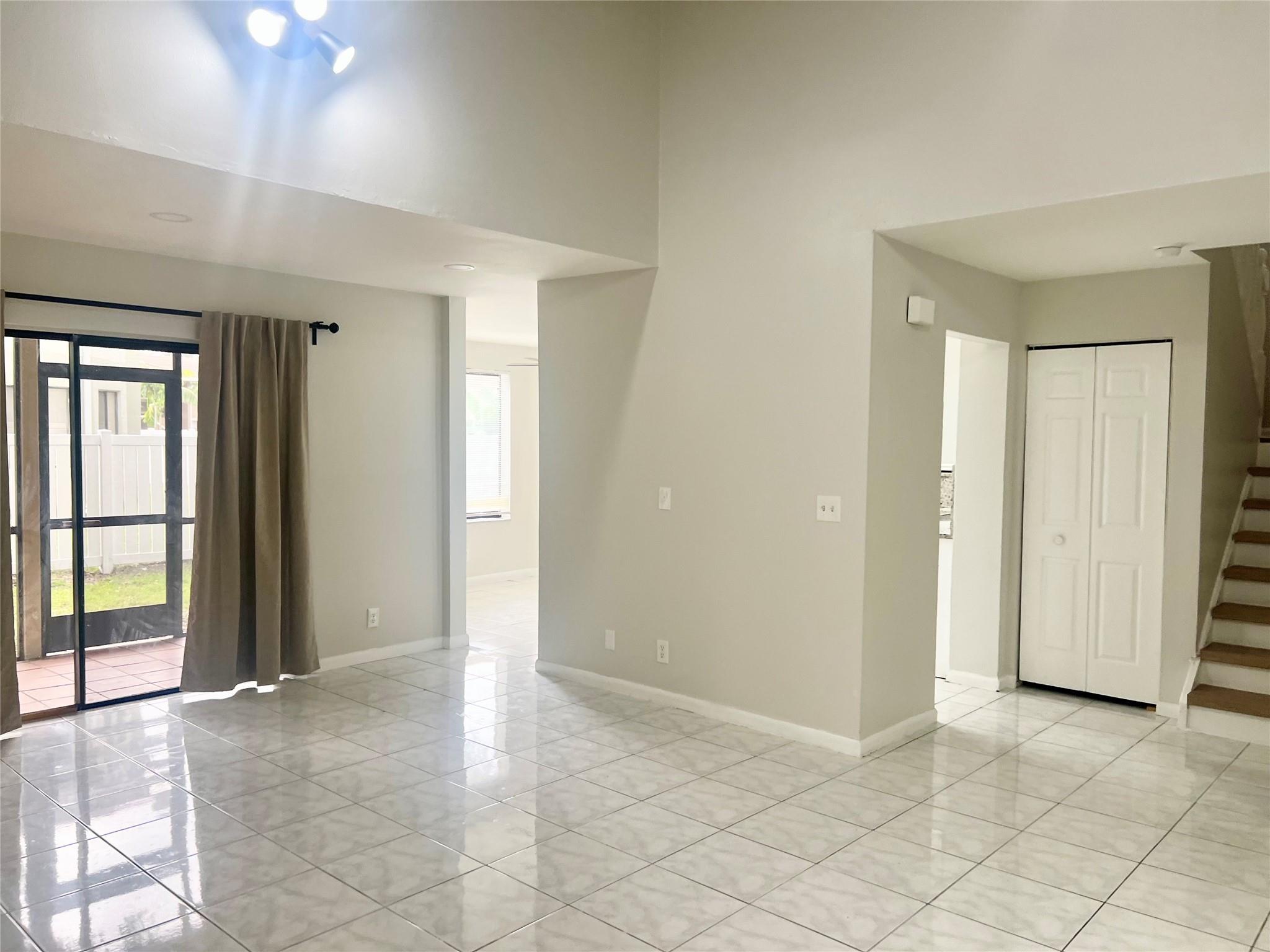 11530-32 NW 43rd Street 11530-32, Coral Springs, FL 33065