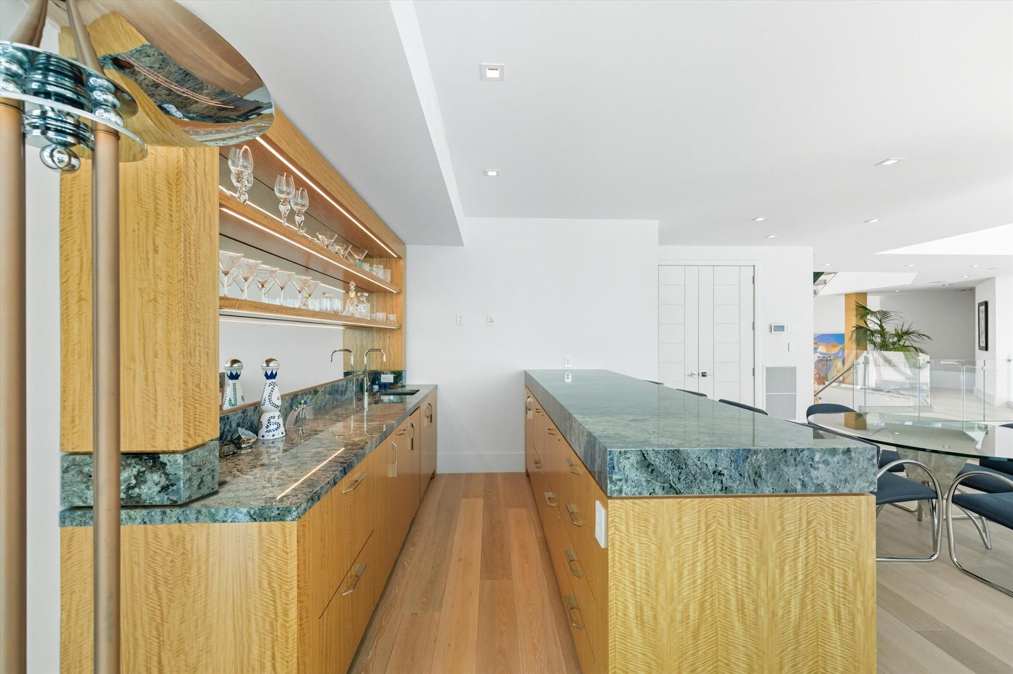 14 N Isla Bahia Drive, Fort Lauderdale, FL 33316